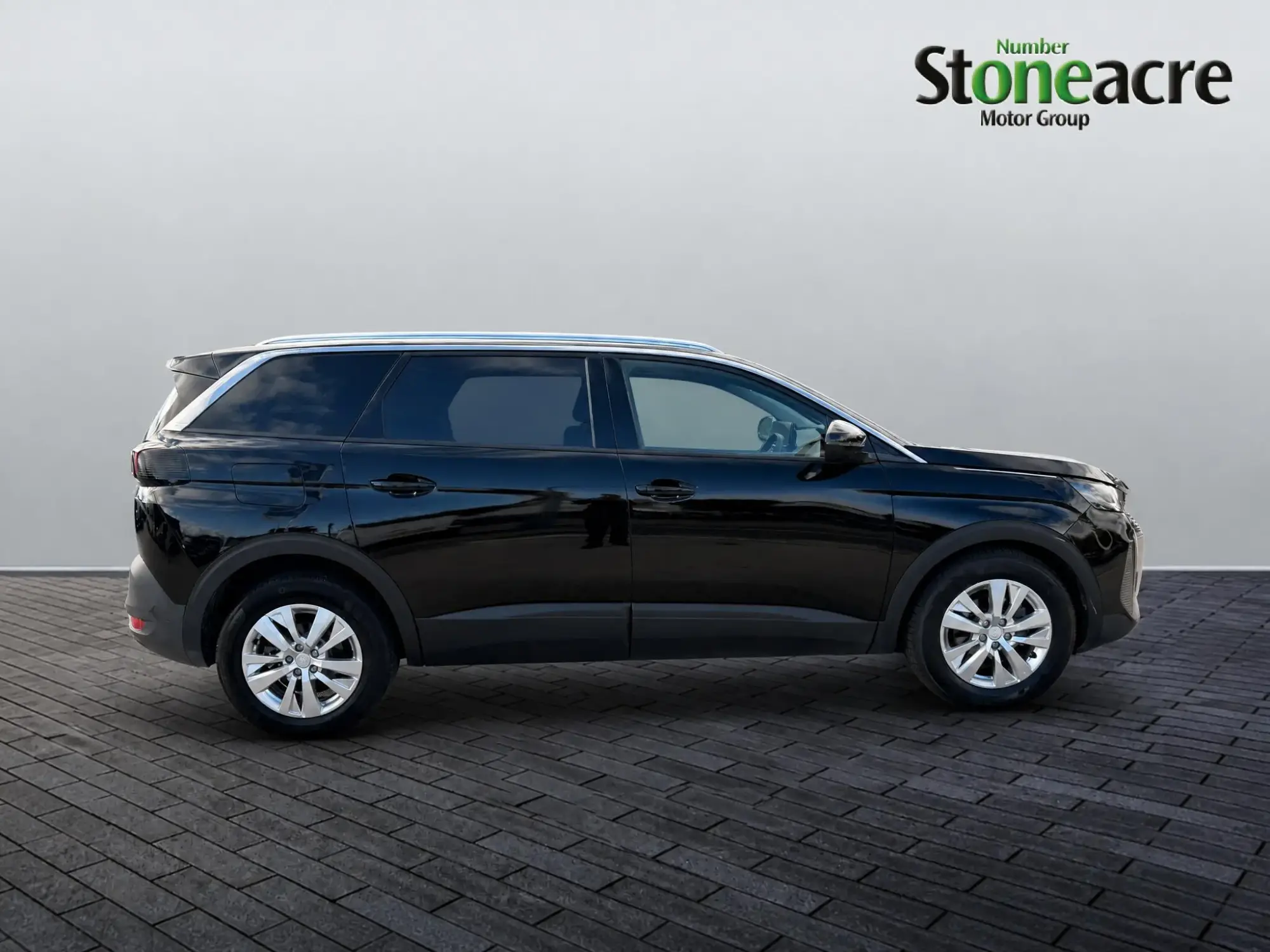 Peugeot 5008 1.5 BlueHDi Active Premium + EAT Euro 6 (s/s) 5dr HK23UWX Image 2