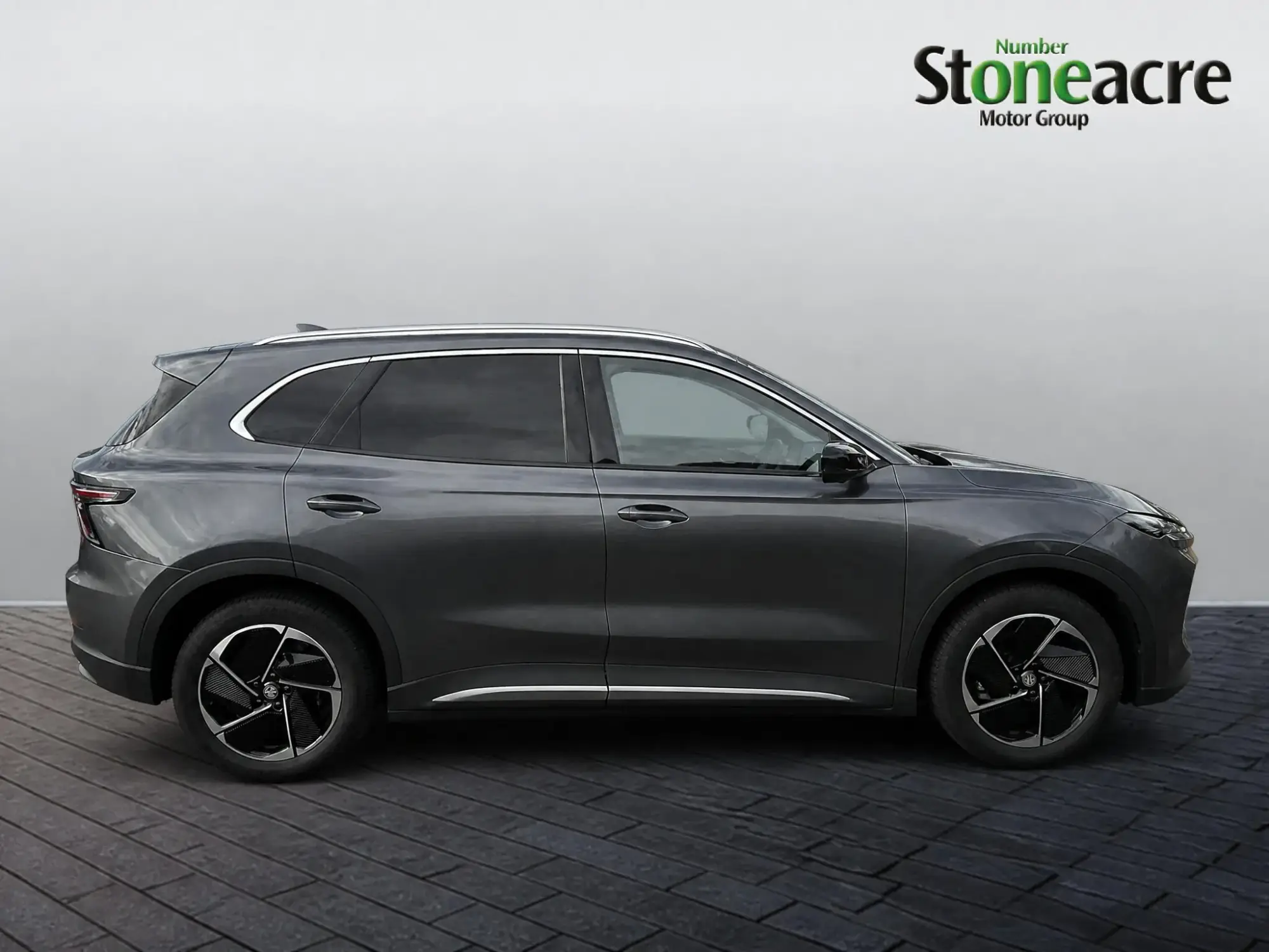 MG S5 EV 64kWh Trophy Long Range Auto 5dr FN75YPU Image 2 MG S5 EV 64kWh Trophy Long Range Auto 5dr FN75YPU Image 2