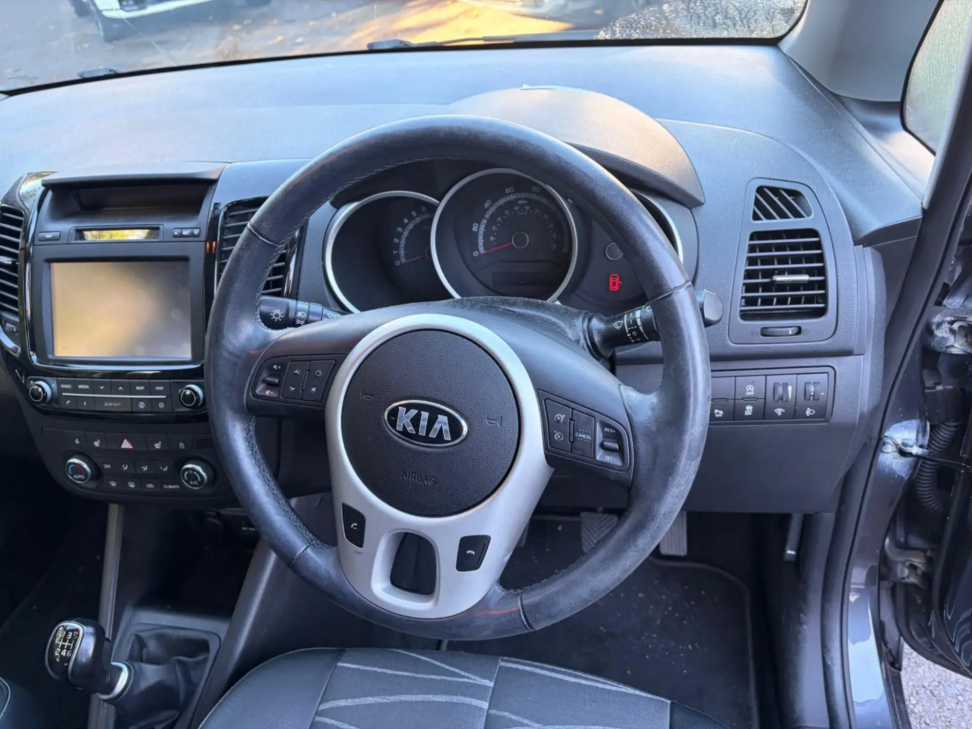 Kia Venga Image 21 Kia Venga Image 21