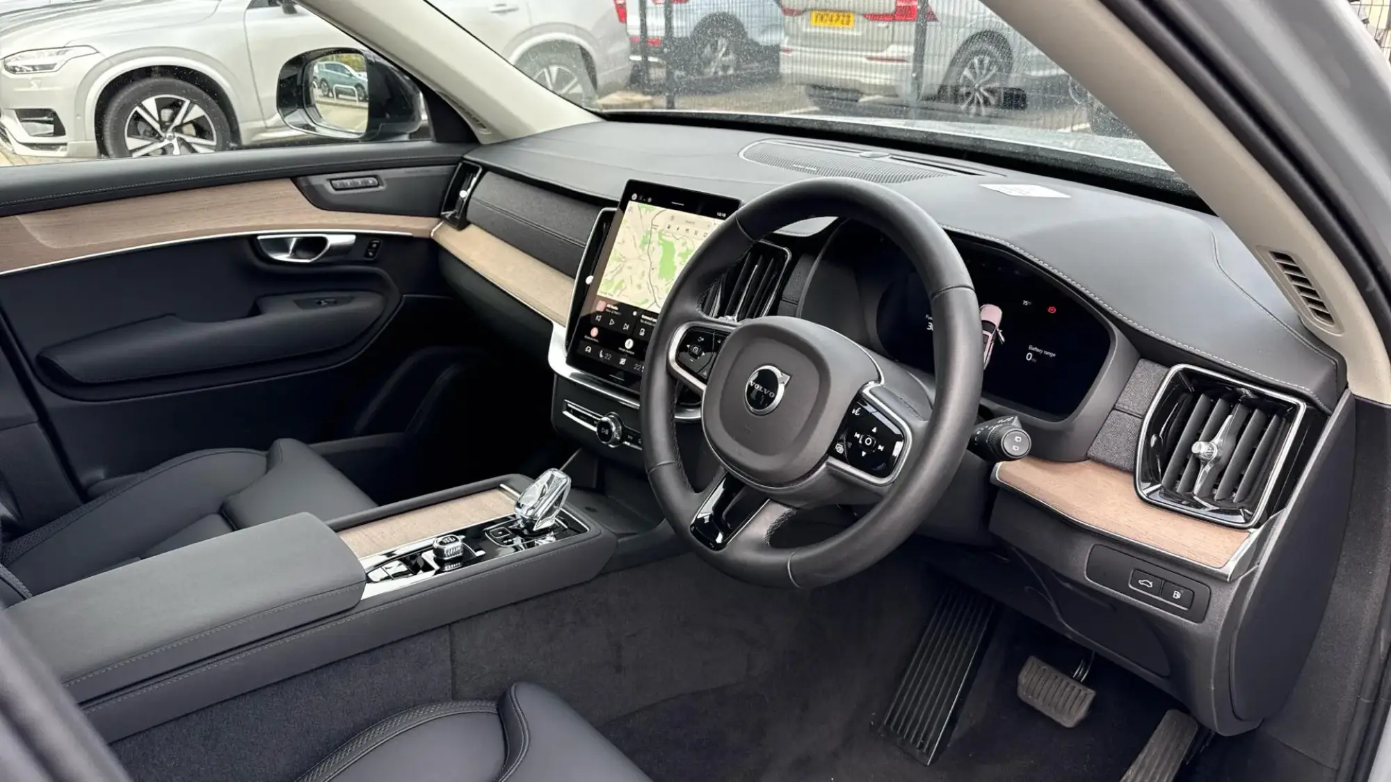 Volvo XC90 Plug-In Hybrid Image 6 Volvo XC90 Plug-In Hybrid Image 6