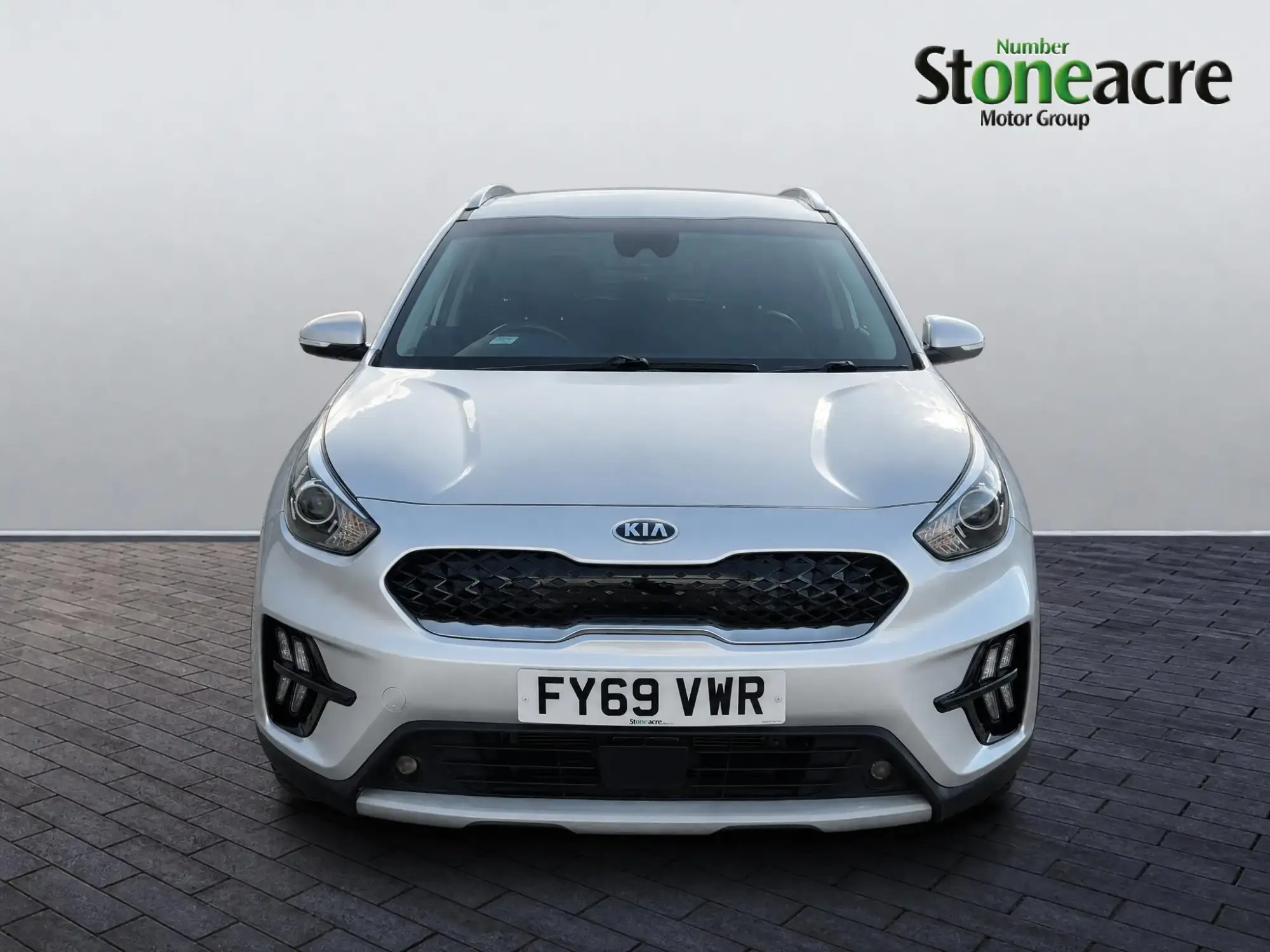 Kia Niro Image 2 Kia Niro Image 2