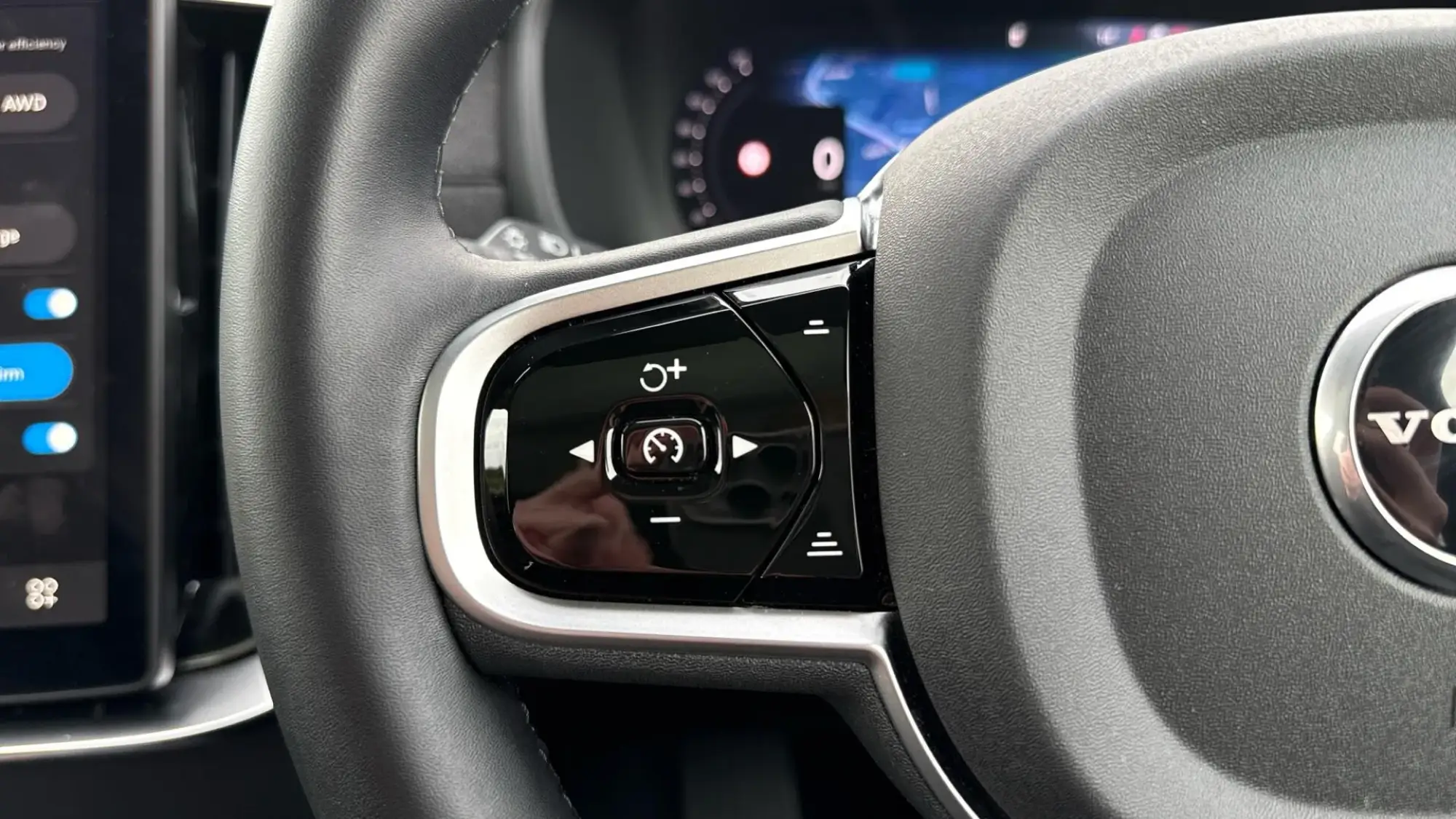 Volvo XC90 Plug-In Hybrid Image 19 Volvo XC90 Plug-In Hybrid Image 19