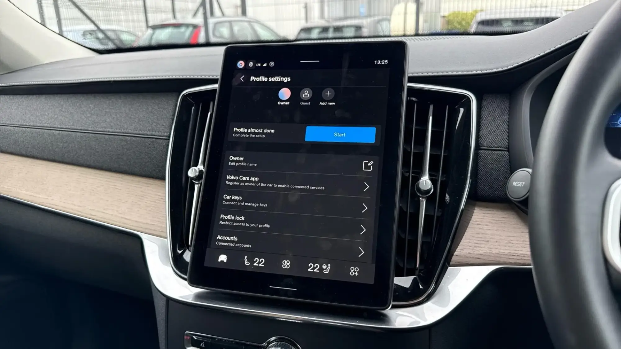 Volvo XC90 Plug-In Hybrid Image 39 Volvo XC90 Plug-In Hybrid Image 39