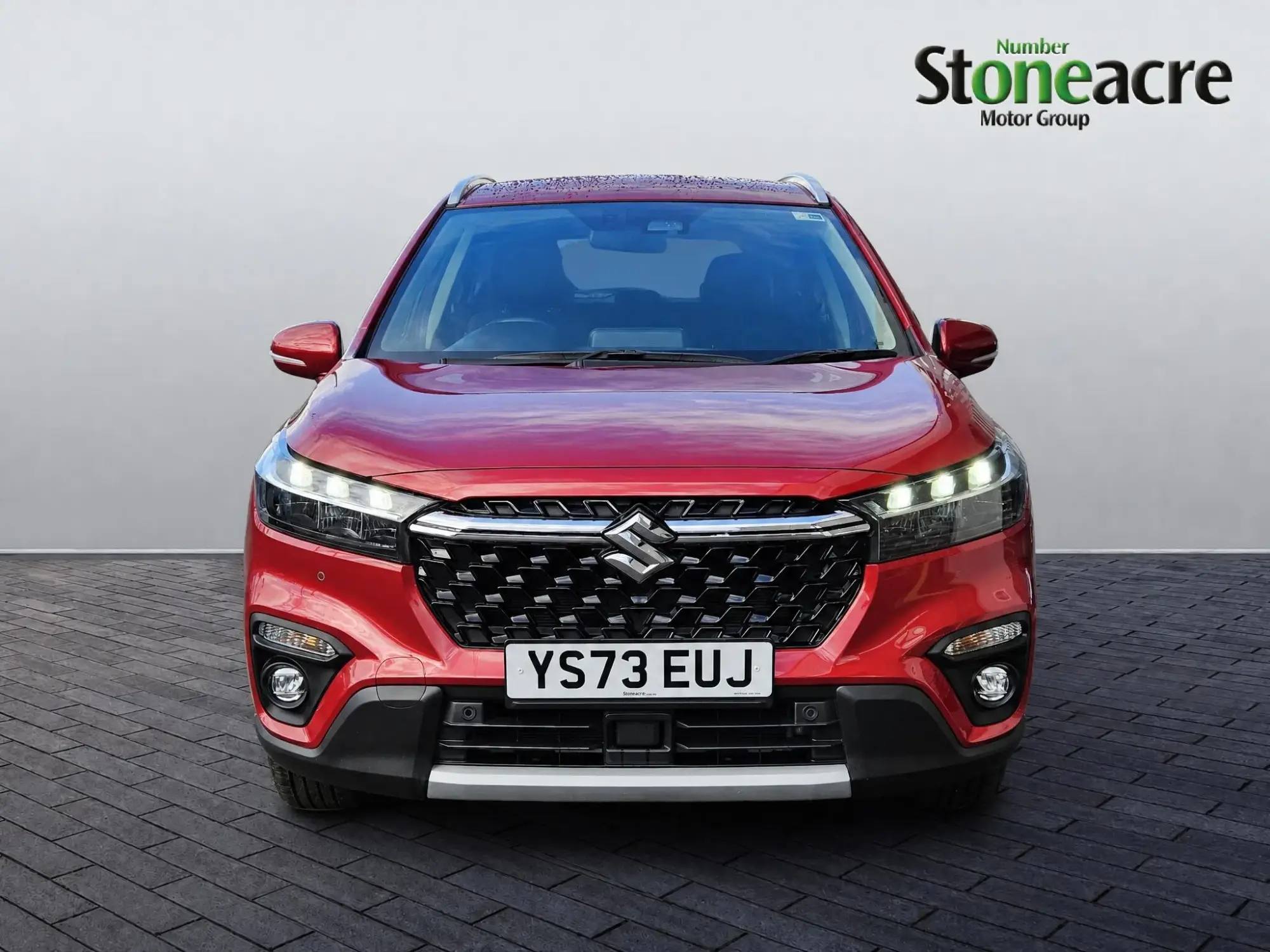 Suzuki S-Cross Hybrid Image 8