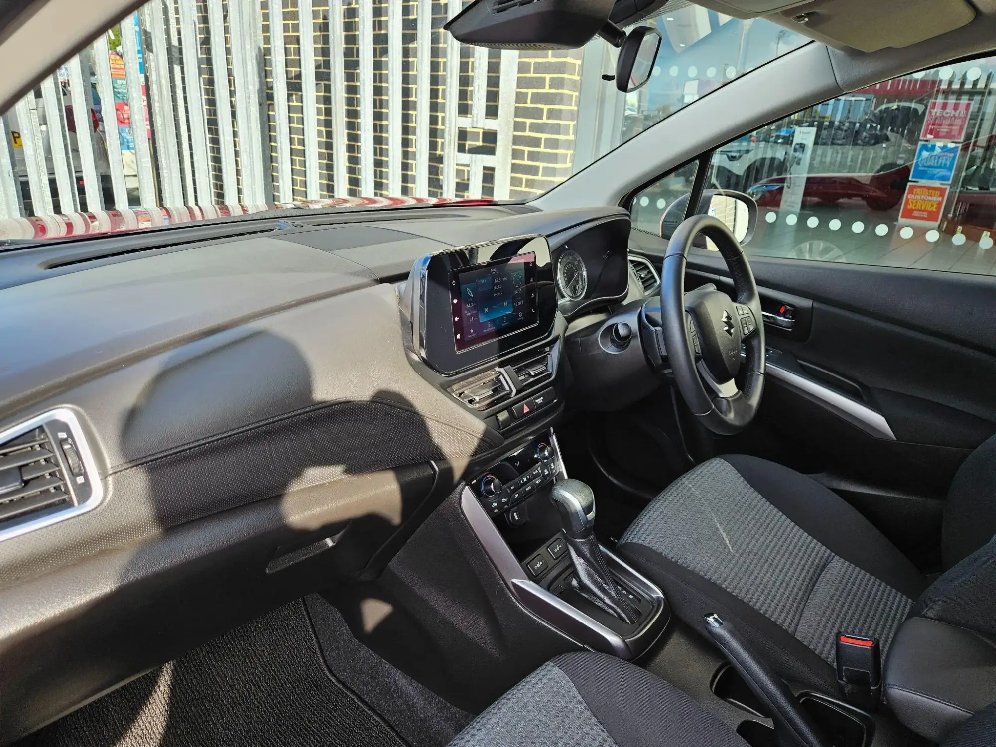 Suzuki S-Cross Hybrid Image 13