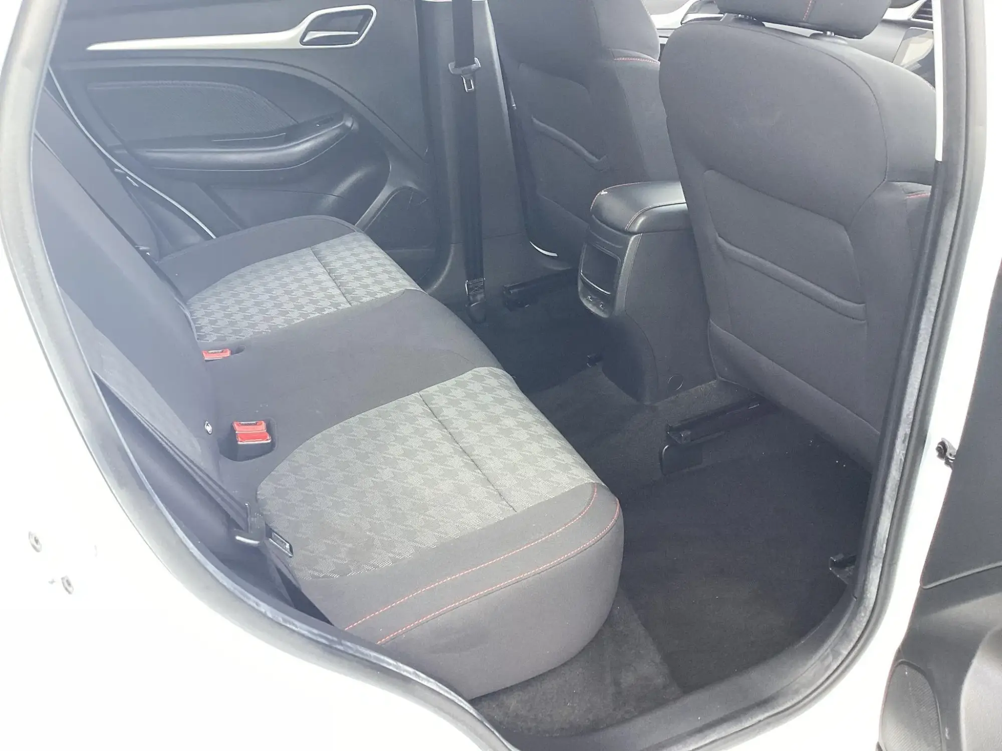 MG ZS Image 13 MG ZS Image 13