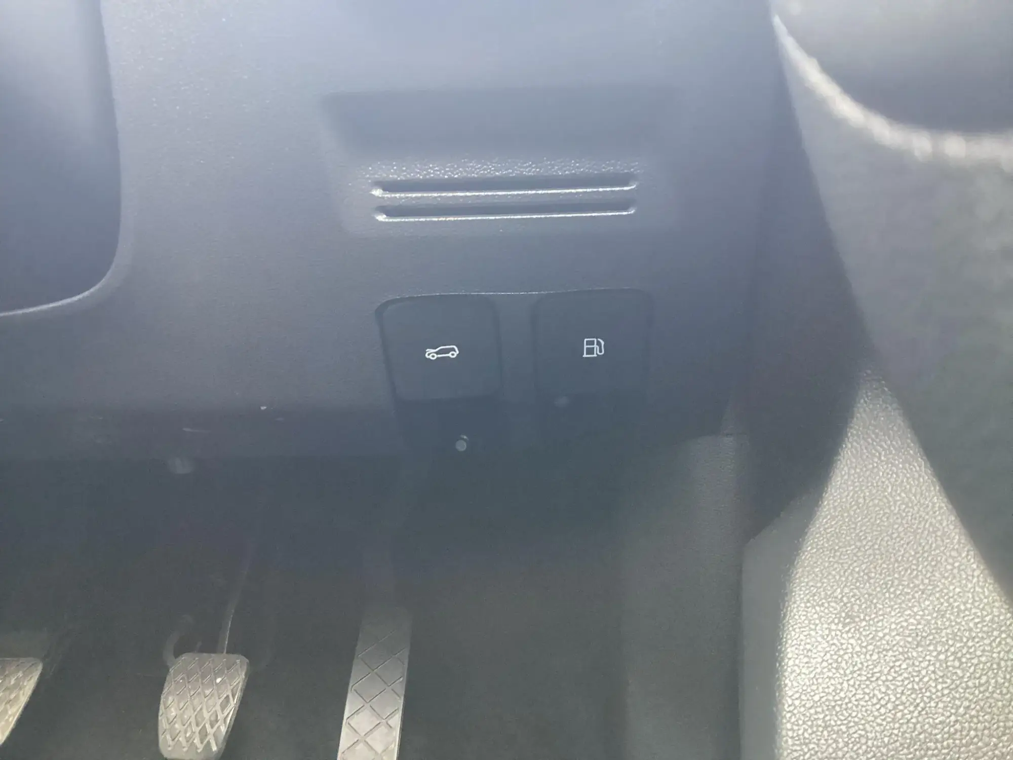 MG ZS Image 33 MG ZS Image 33