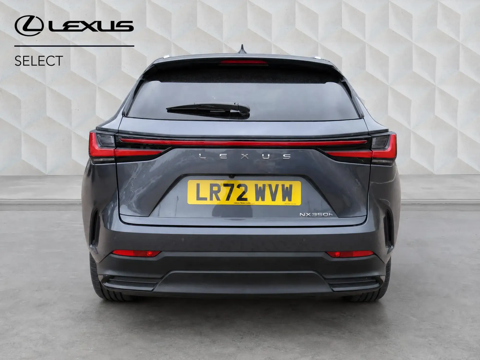 Lexus NX Self-Charging Hybrid Image 4 Lexus NX Self-Charging Hybrid Image 4