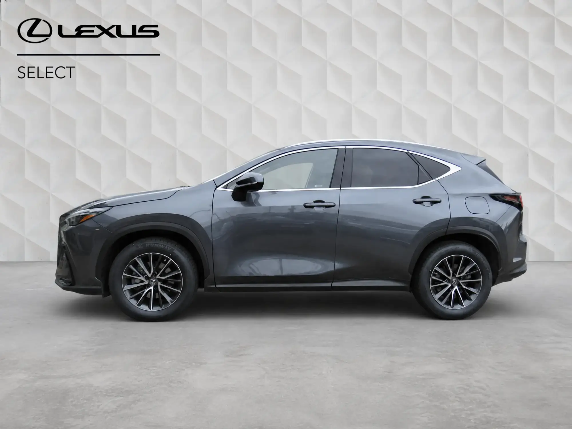 Lexus NX Self-Charging Hybrid Image 6 Lexus NX Self-Charging Hybrid Image 6