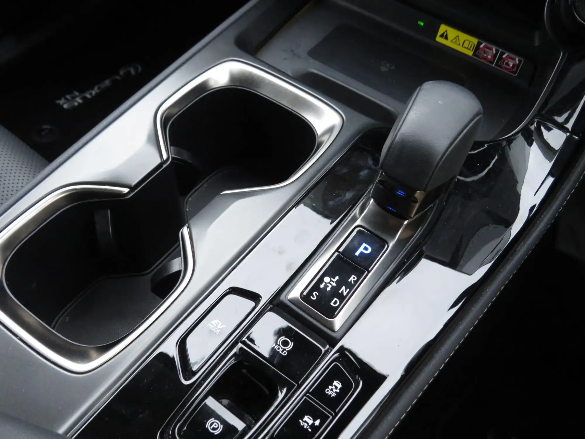 Lexus NX Self-Charging Hybrid Image 15 Lexus NX Self-Charging Hybrid Image 15