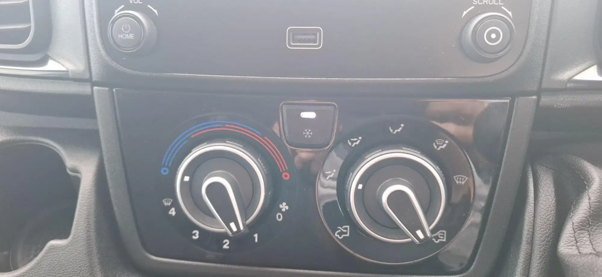 Fiat Ducato Panel Van Image 11