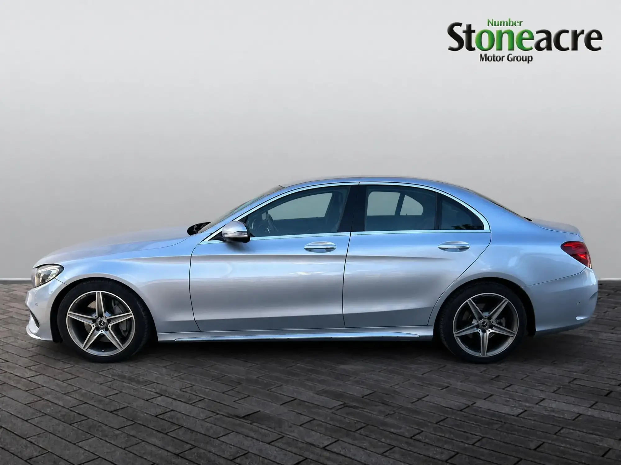 Mercedes-Benz C-Class Image 5 Mercedes-Benz C-Class Image 5