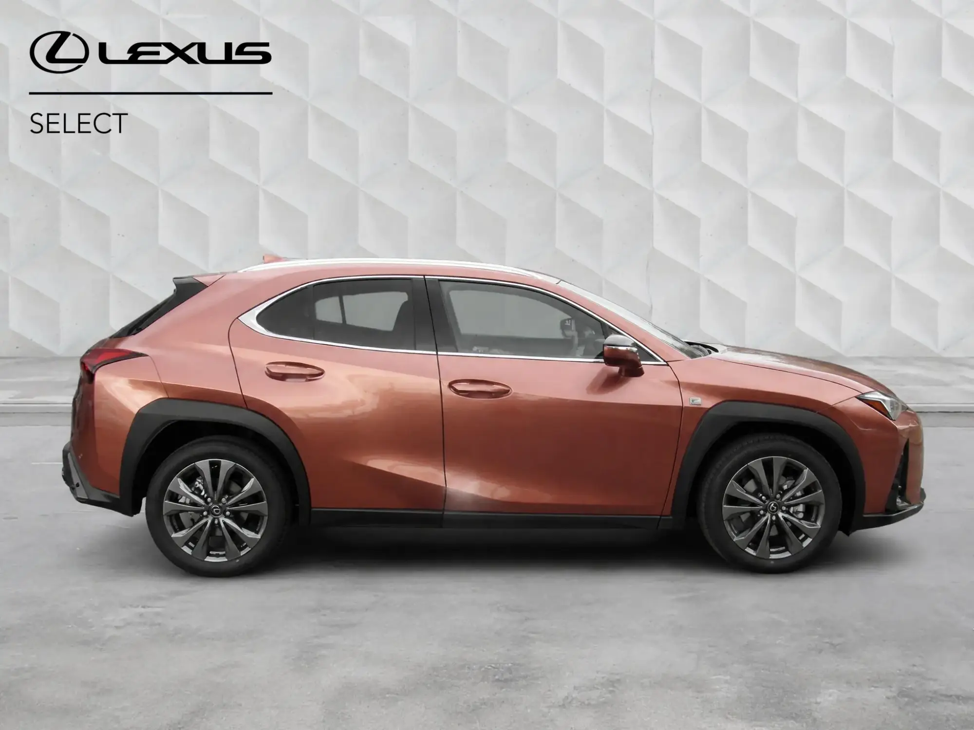 Lexus UX Self-Charging Hybrid Image 7
