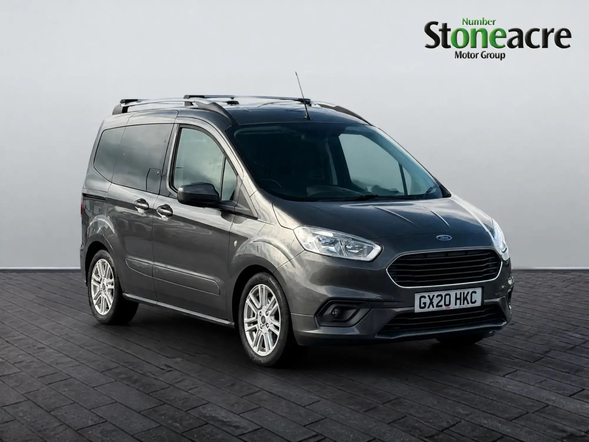 Ford Tourneo Courier 1.5 TDCi Titanium Euro 6 5dr GX20HKC Image 1