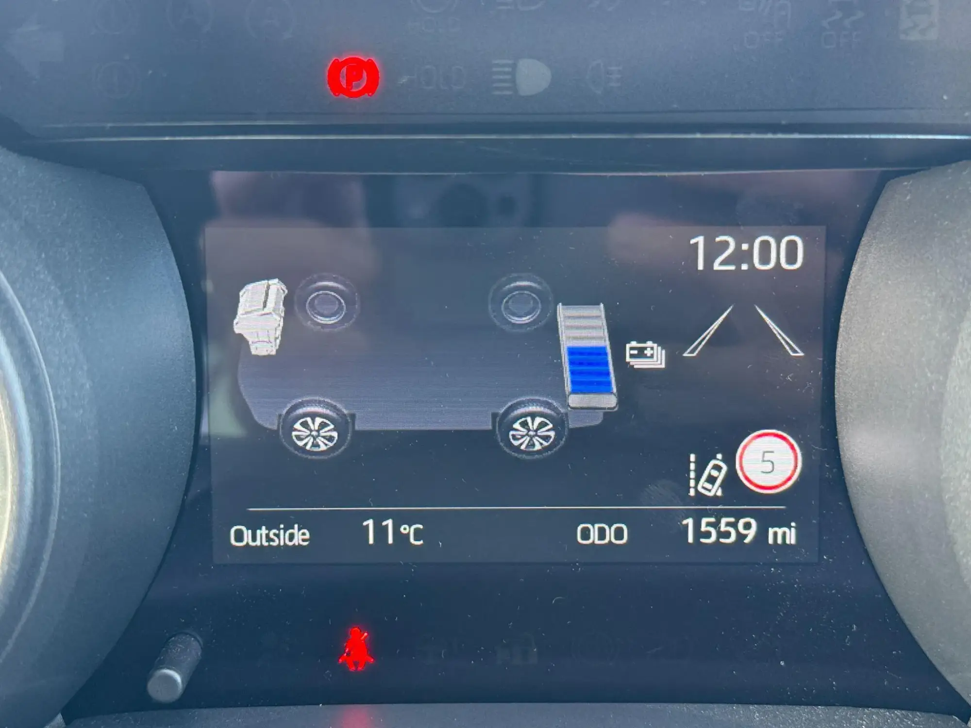 Toyota Yaris Hybrid Image 18 Toyota Yaris Hybrid Image 18