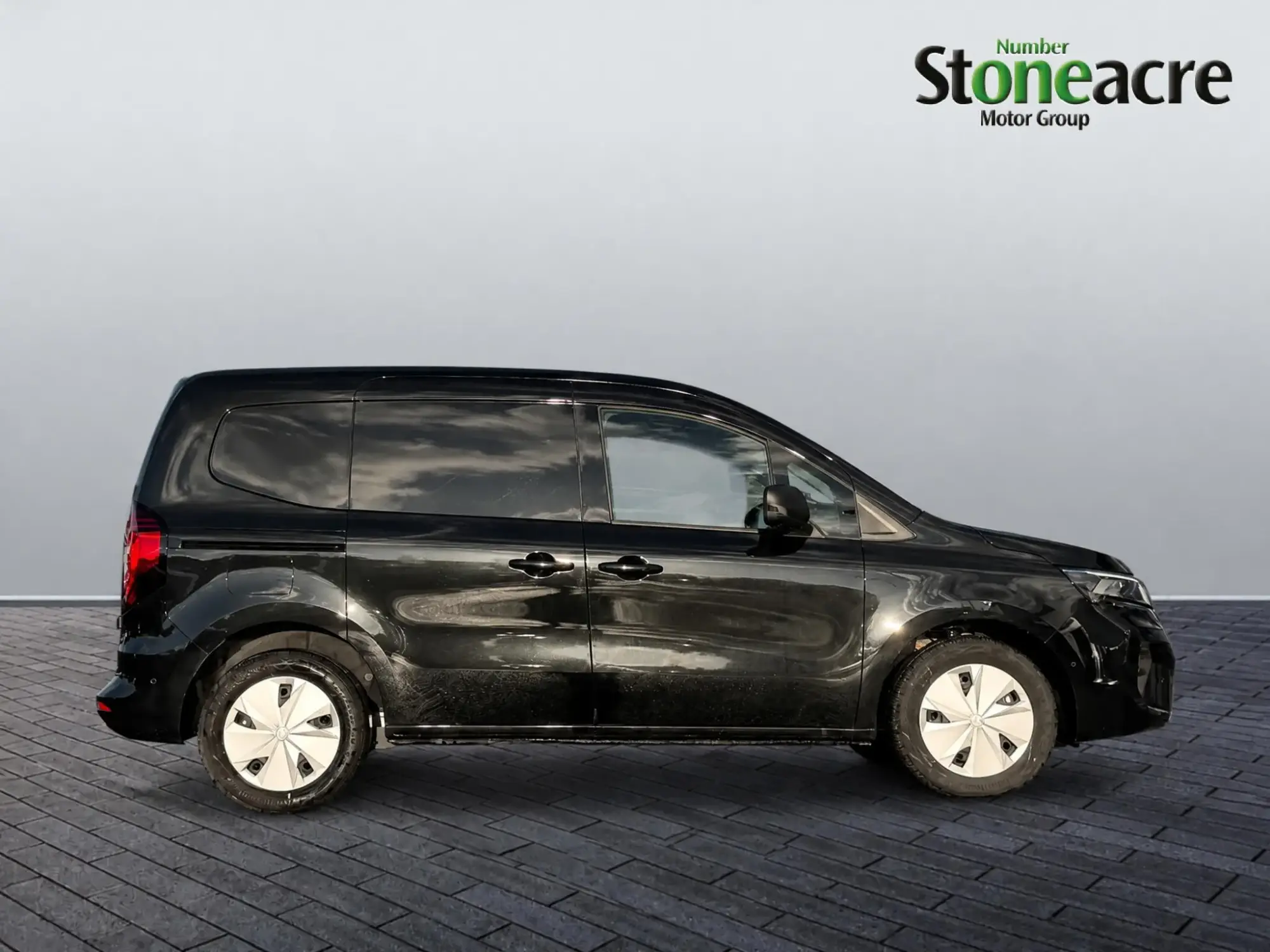 Nissan Townstar Image 2 Nissan Townstar Image 2