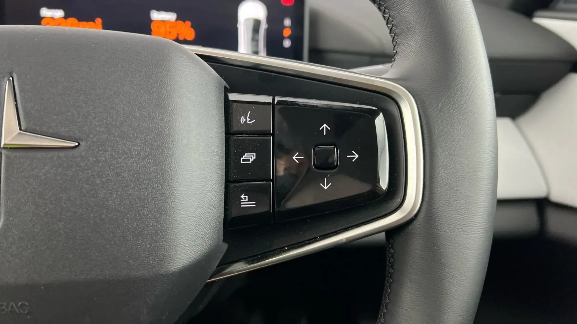 Polestar 4 Coupe Image 11 Polestar 4 Coupe Image 11