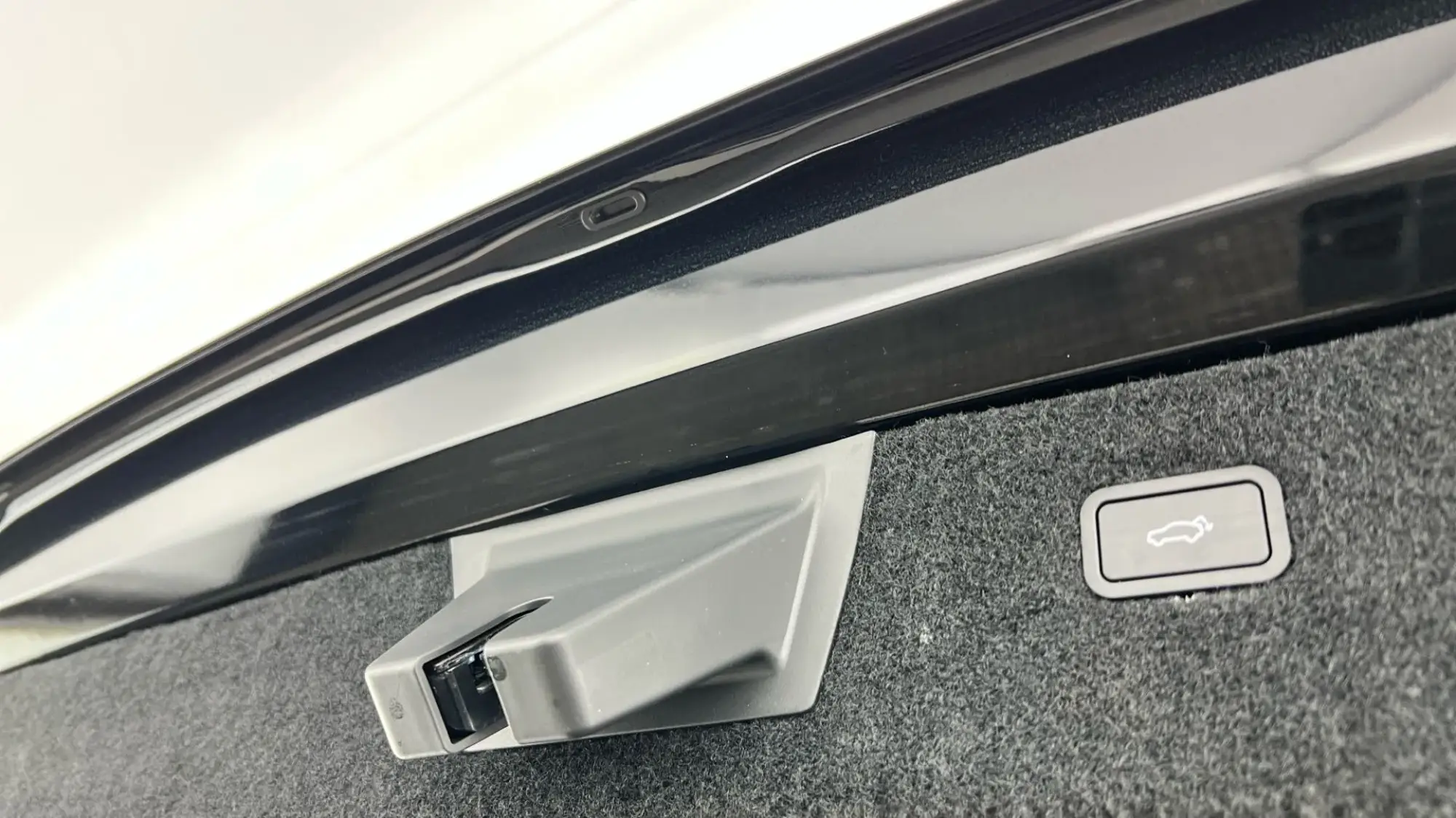 Polestar 4 Coupe Image 30 Polestar 4 Coupe Image 30