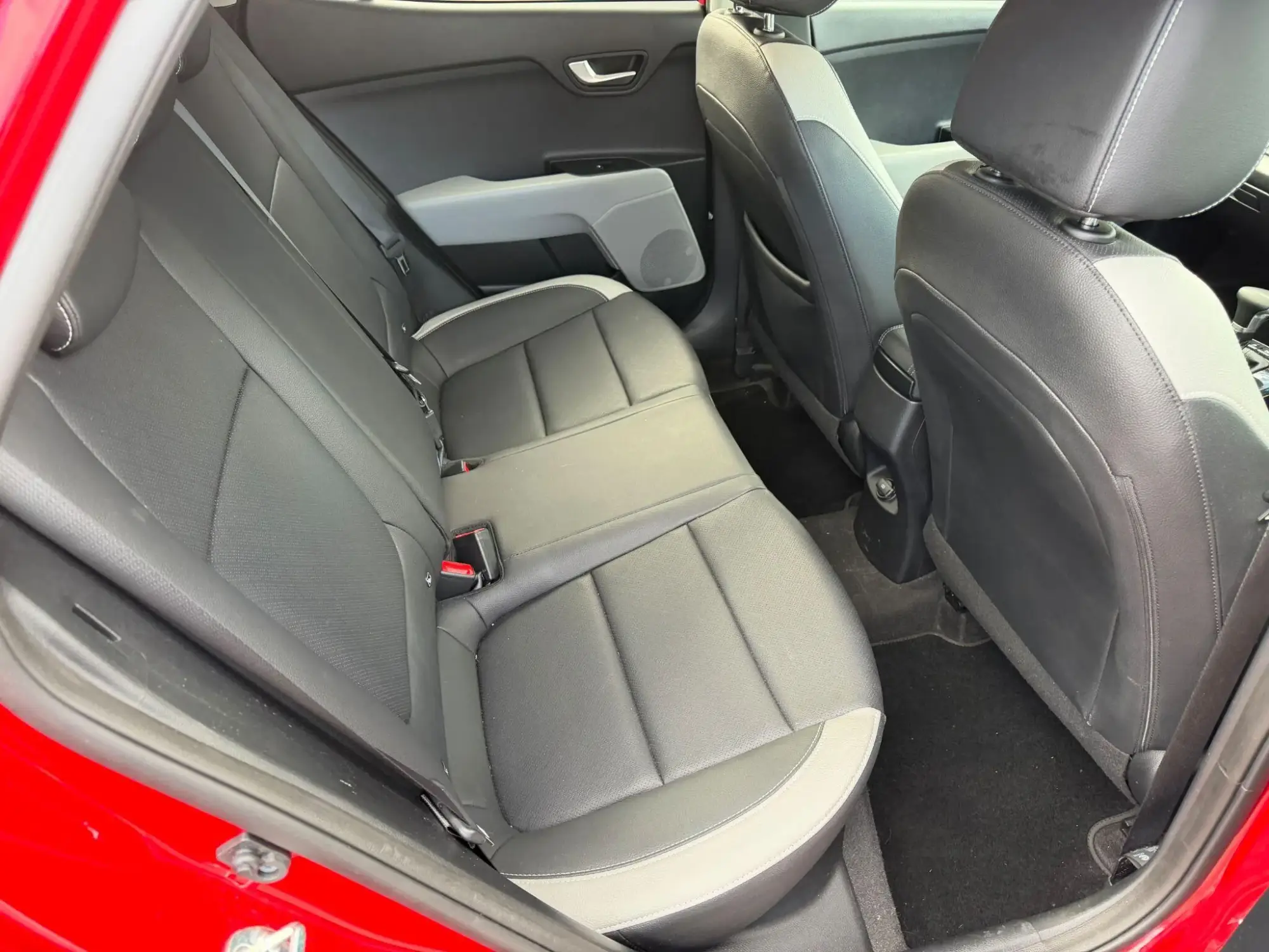 Kia Stonic Image 12 Kia Stonic Image 12