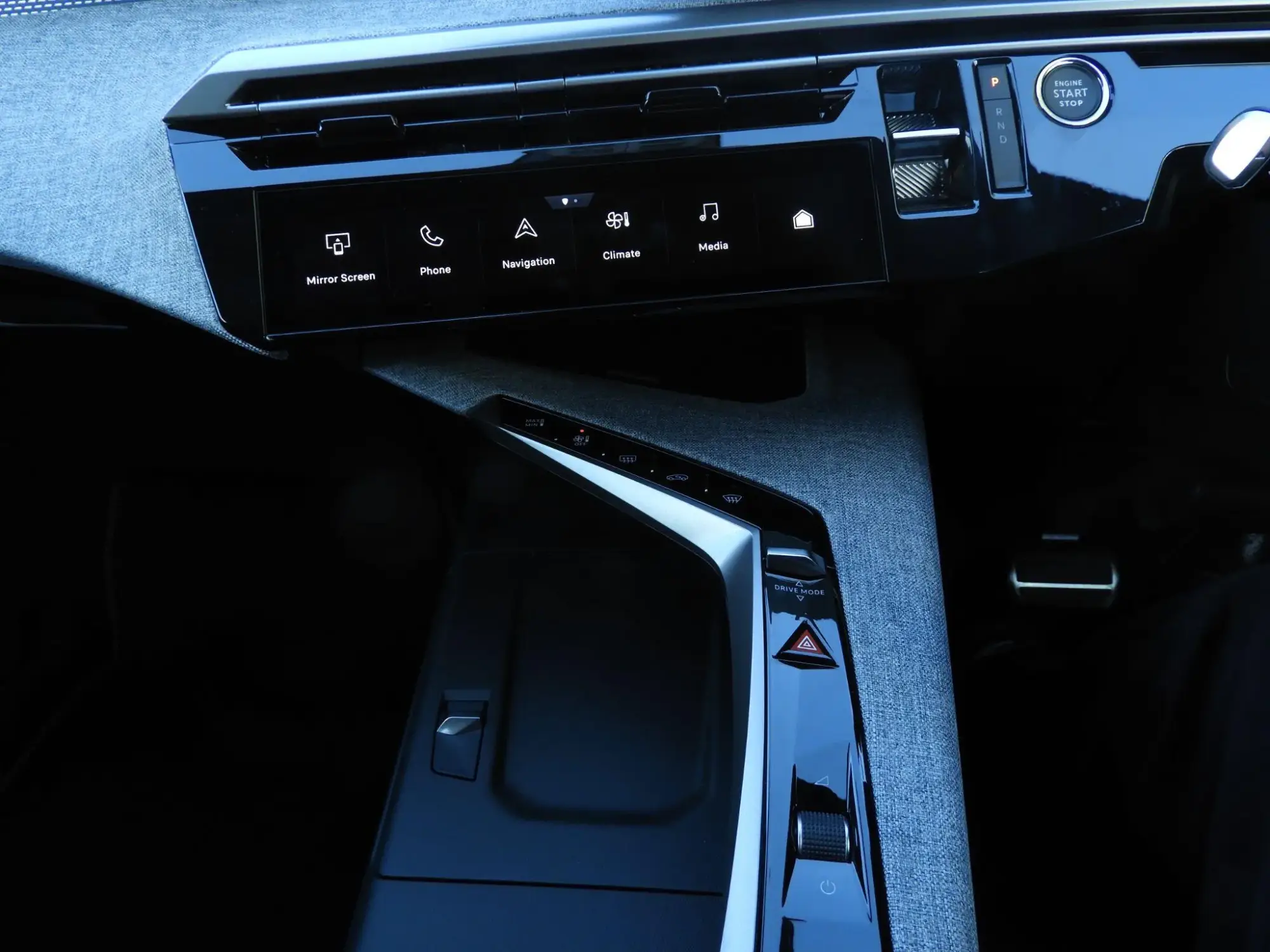Peugeot E-3008 Image 22