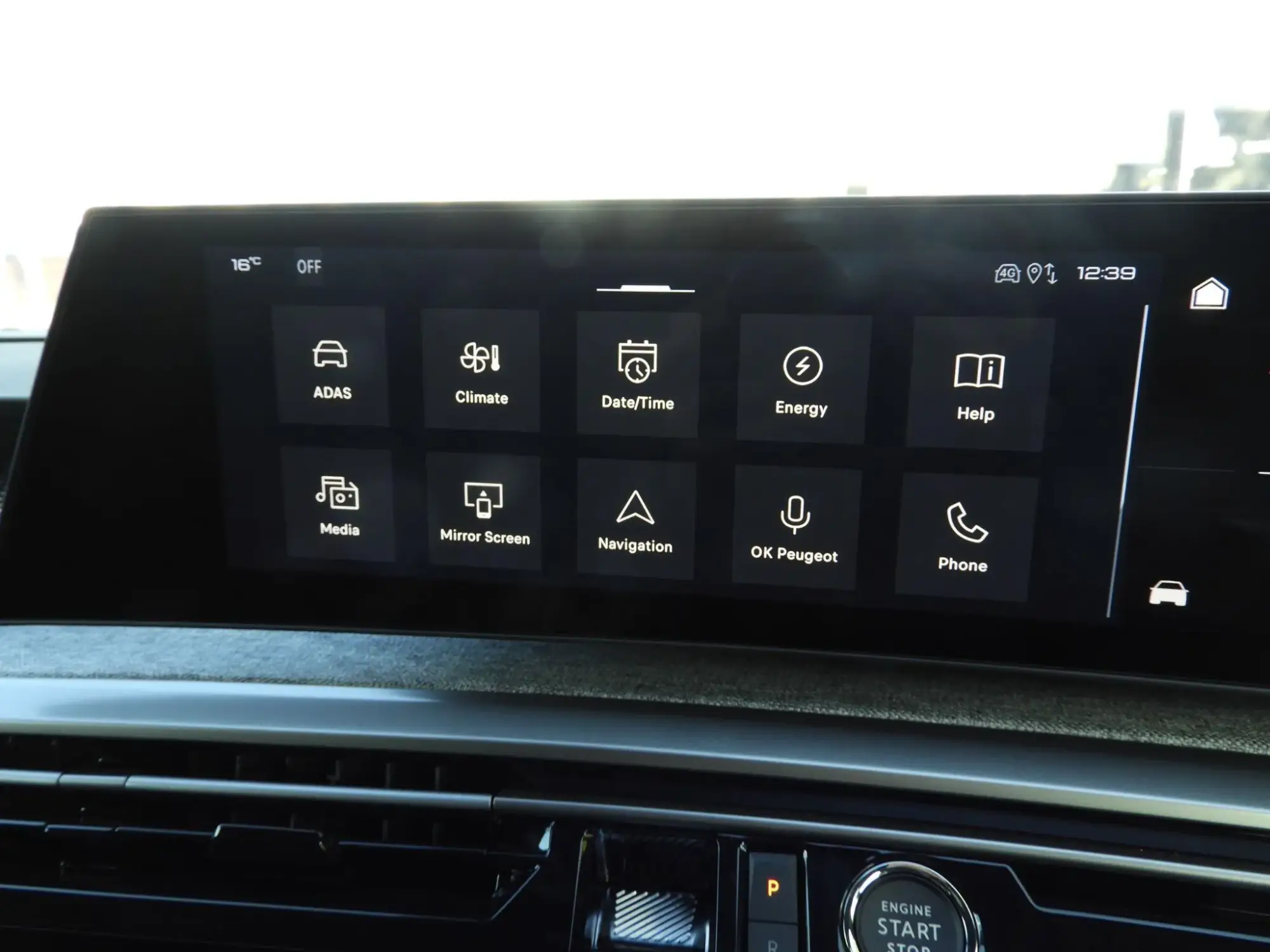 Peugeot E-3008 Image 31