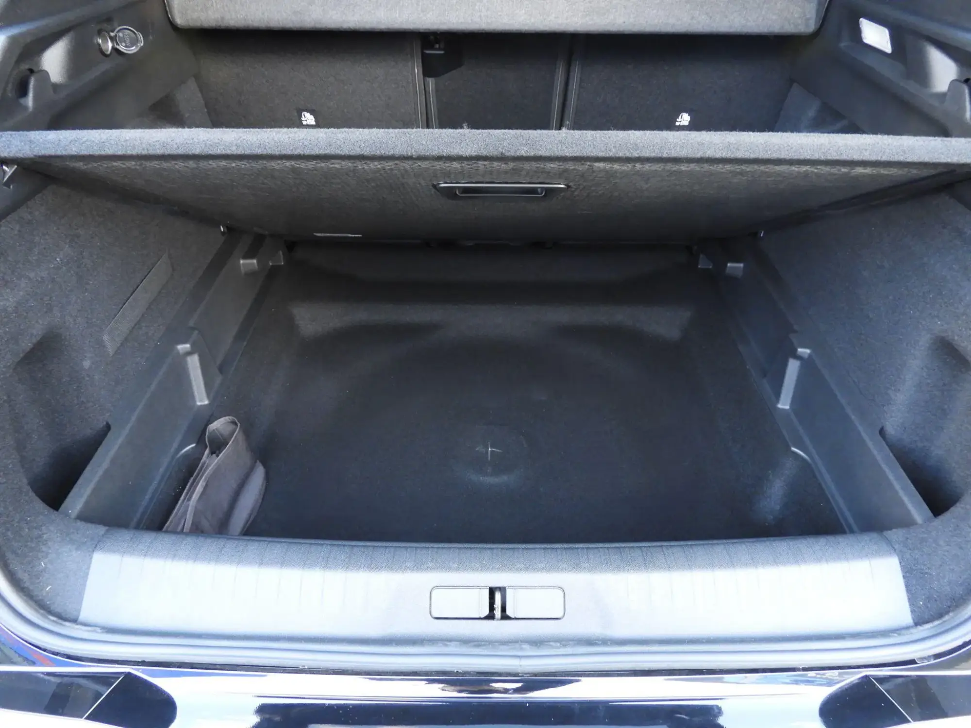 Peugeot E-3008 Image 36