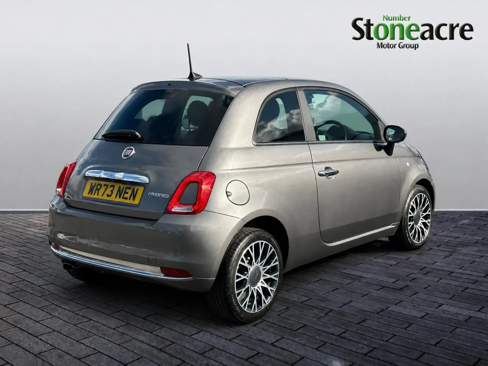 Fiat 500 Hybrid Image 5 Fiat 500 Hybrid Image 5