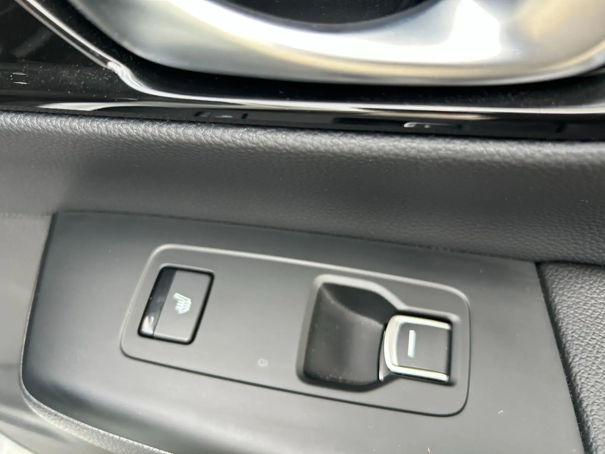 Honda CR-V Plug-in Hybrid Image 16 Honda CR-V Plug-in Hybrid Image 16