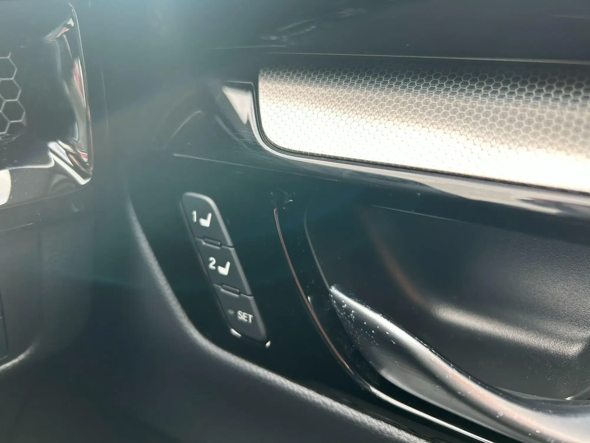 Honda CR-V Plug-in Hybrid Image 18 Honda CR-V Plug-in Hybrid Image 18