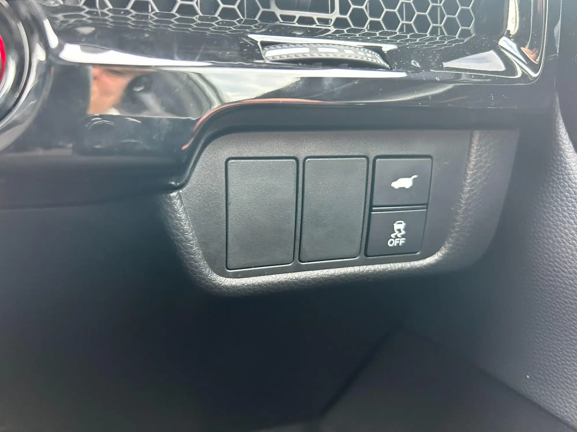 Honda CR-V Plug-in Hybrid Image 19 Honda CR-V Plug-in Hybrid Image 19