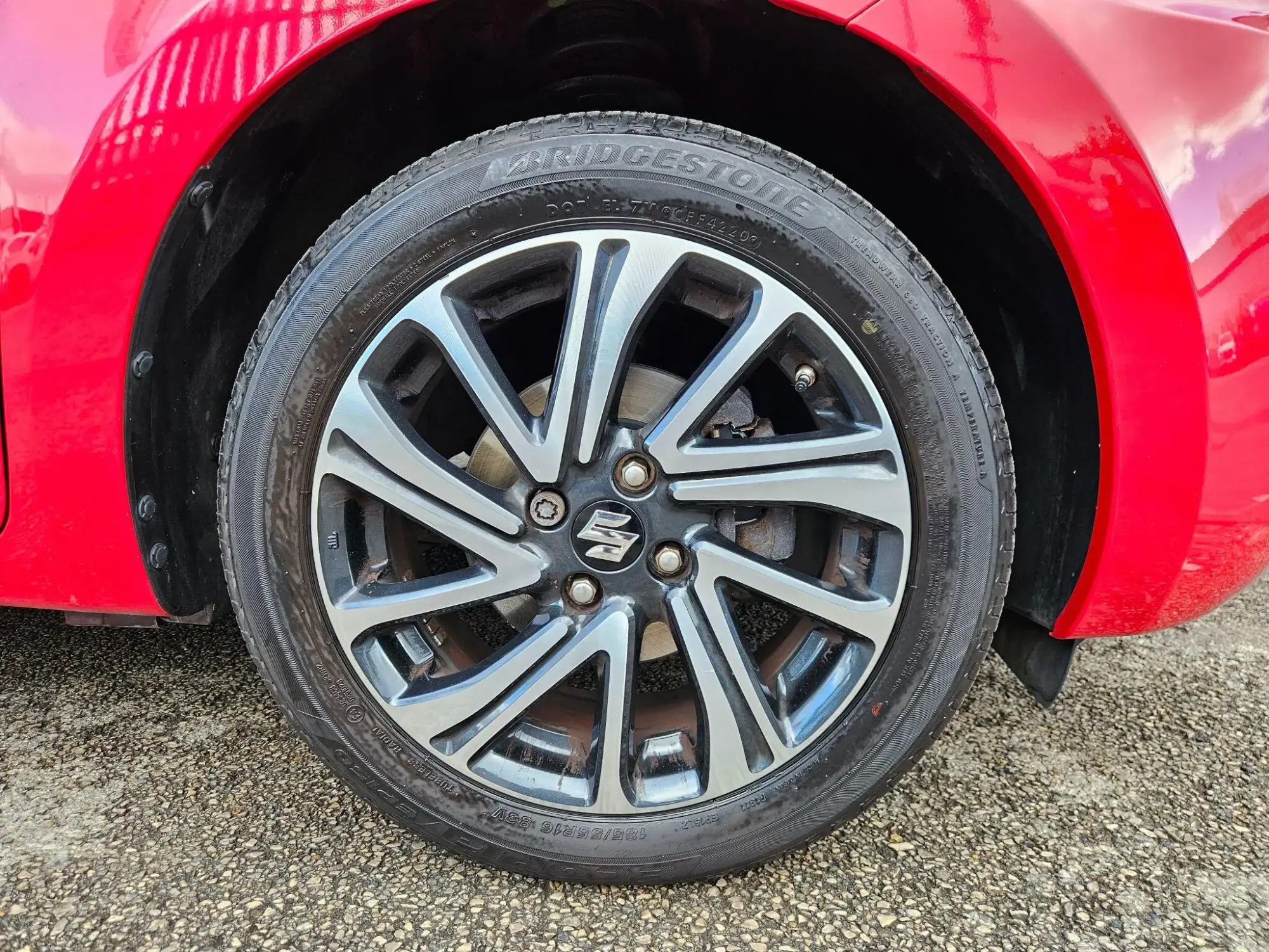 Suzuki Swift Image 9