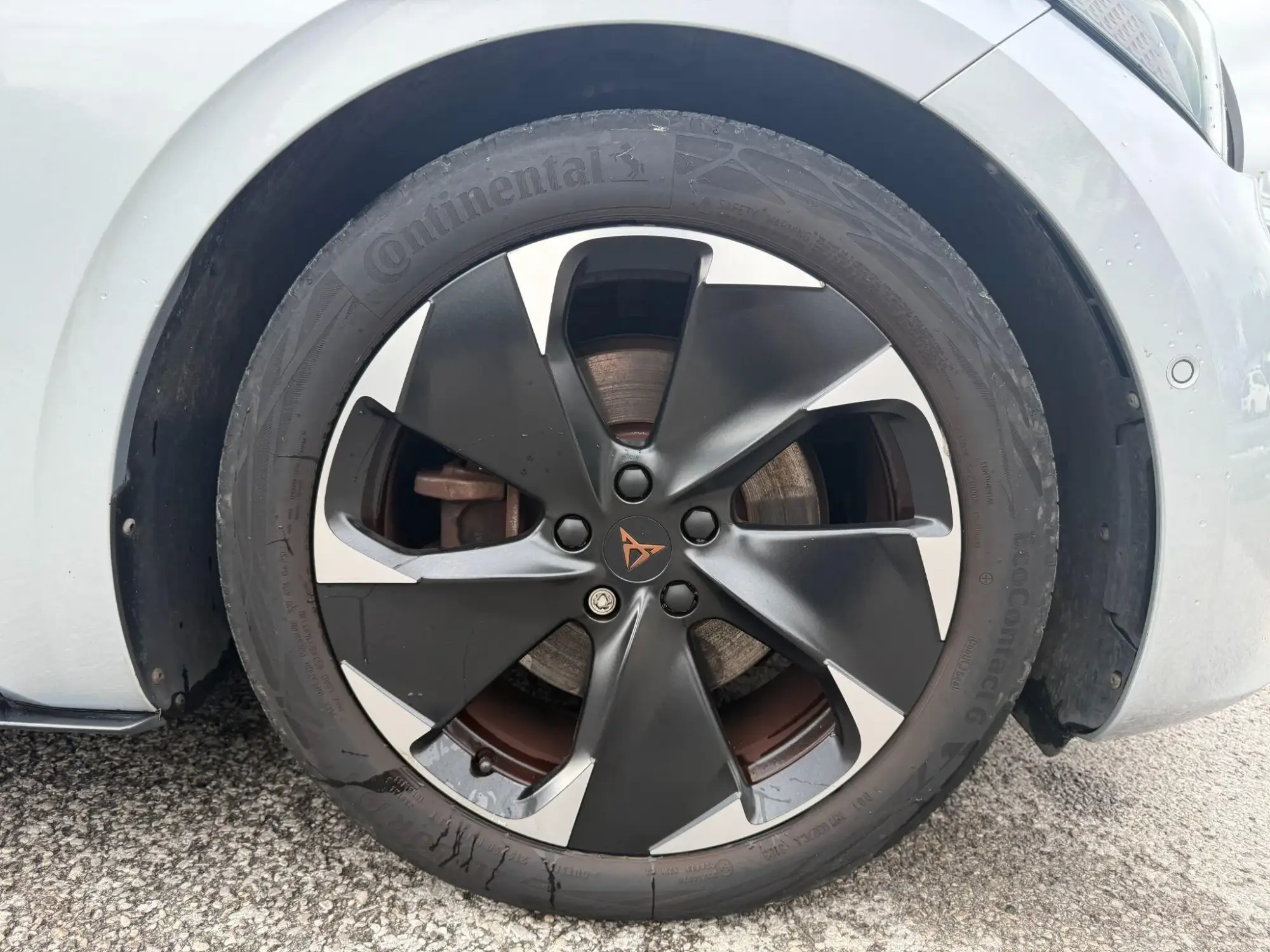 CUPRA Born Image 13