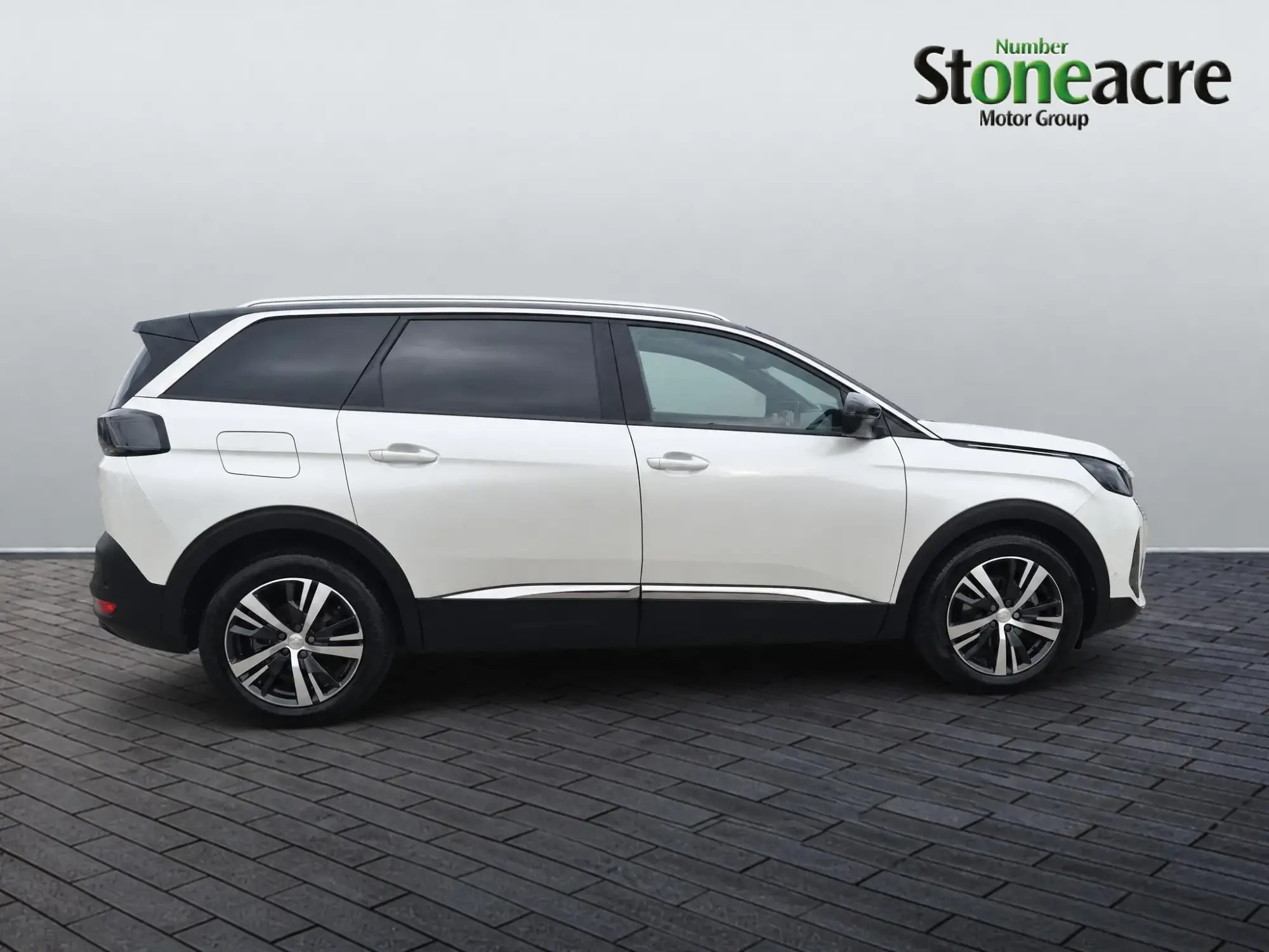 Peugeot 5008 1.5 BlueHDi Allure Premium + EAT Euro 6 (s/s) 5dr MH23WWV Image 2