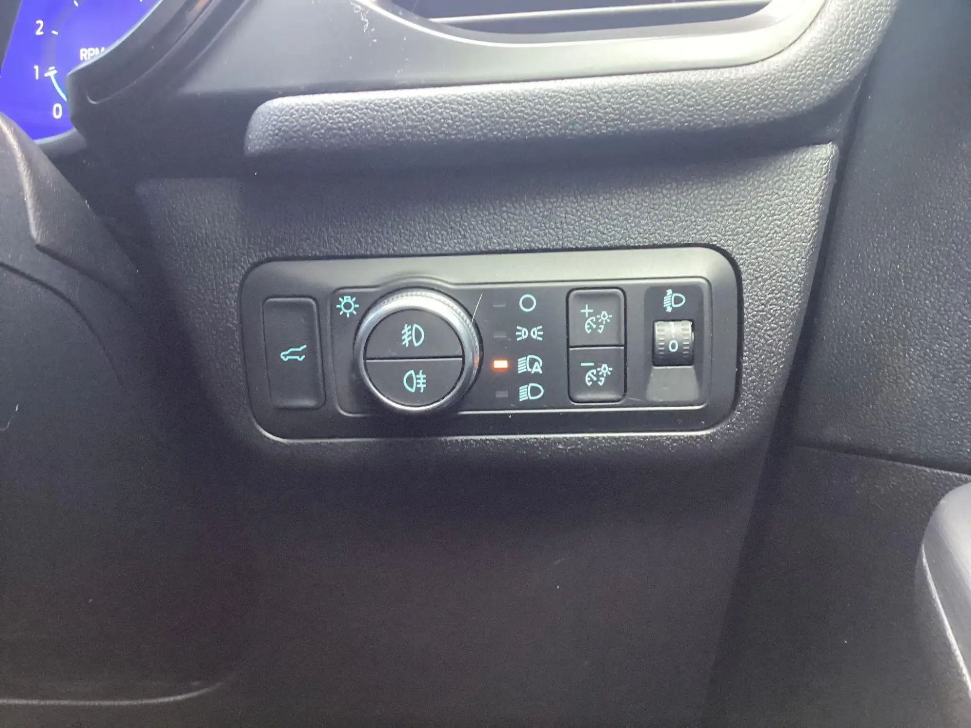 Ford Kuga Image 28 Ford Kuga Image 28
