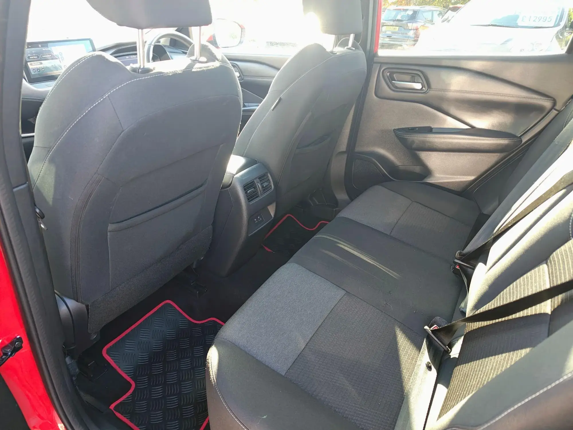 Nissan Qashqai with e-POWER Image 14 Nissan Qashqai with e-POWER Image 14