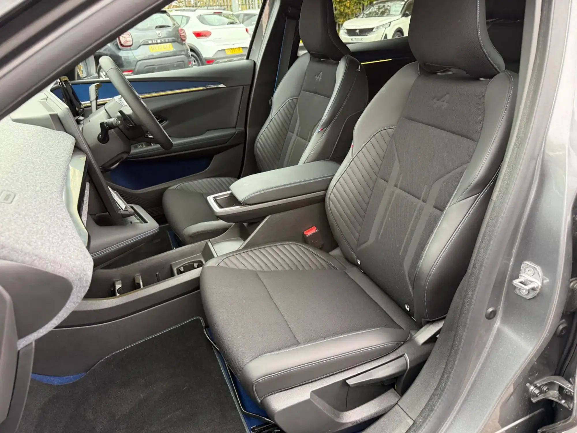 Renault Scenic E-Tech Electric Image 13