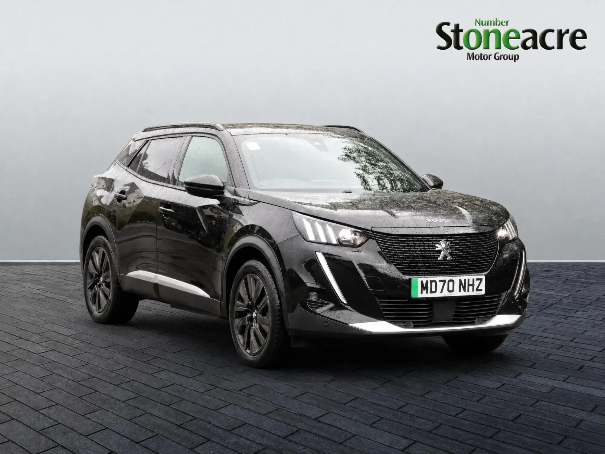 Peugeot E-2008 Image 1