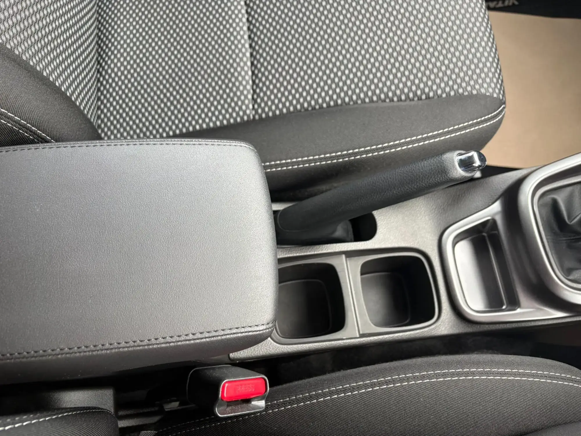 Suzuki Vitara Image 12 Suzuki Vitara Image 12
