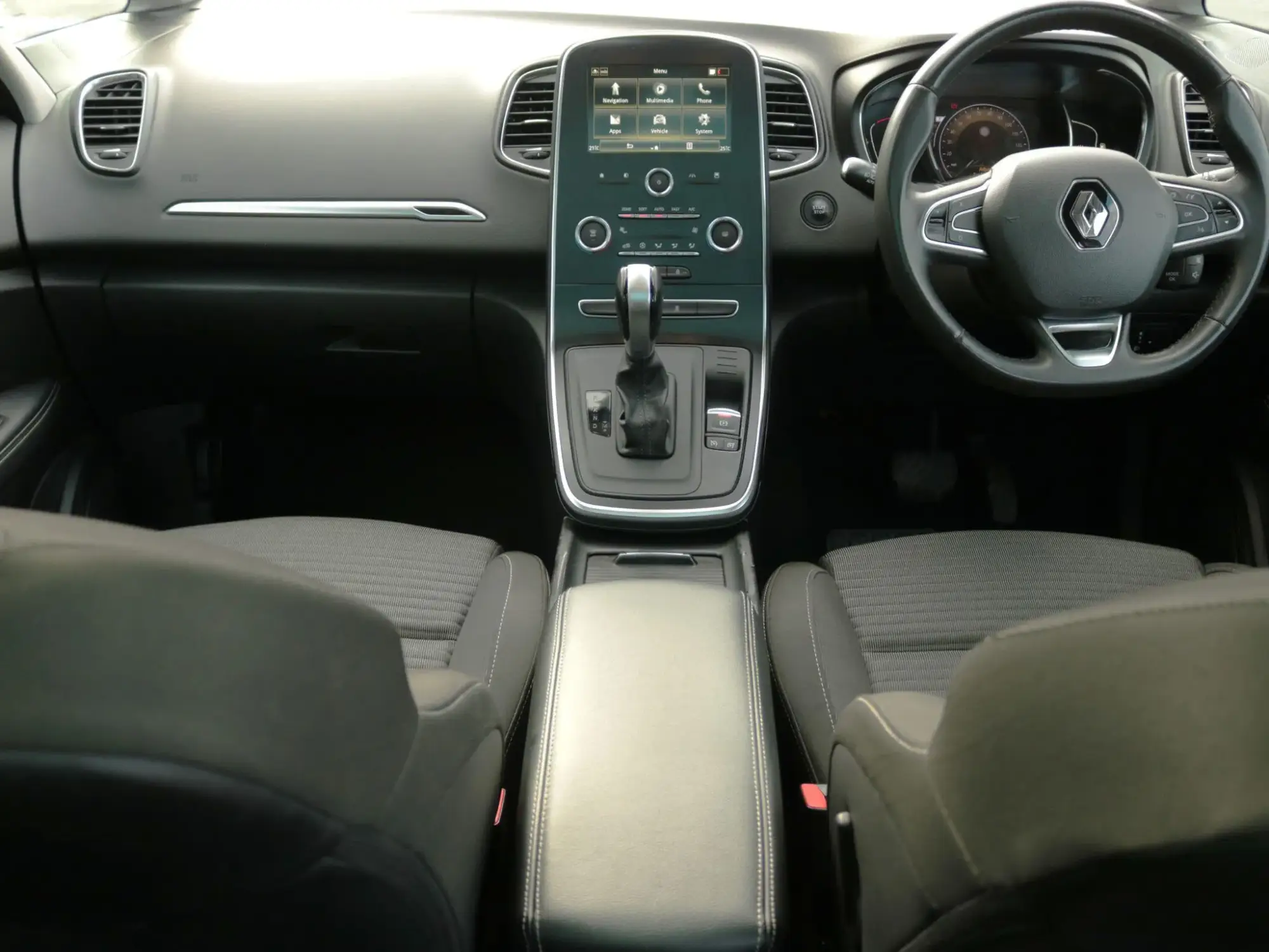 Renault Grand Scenic Image 14