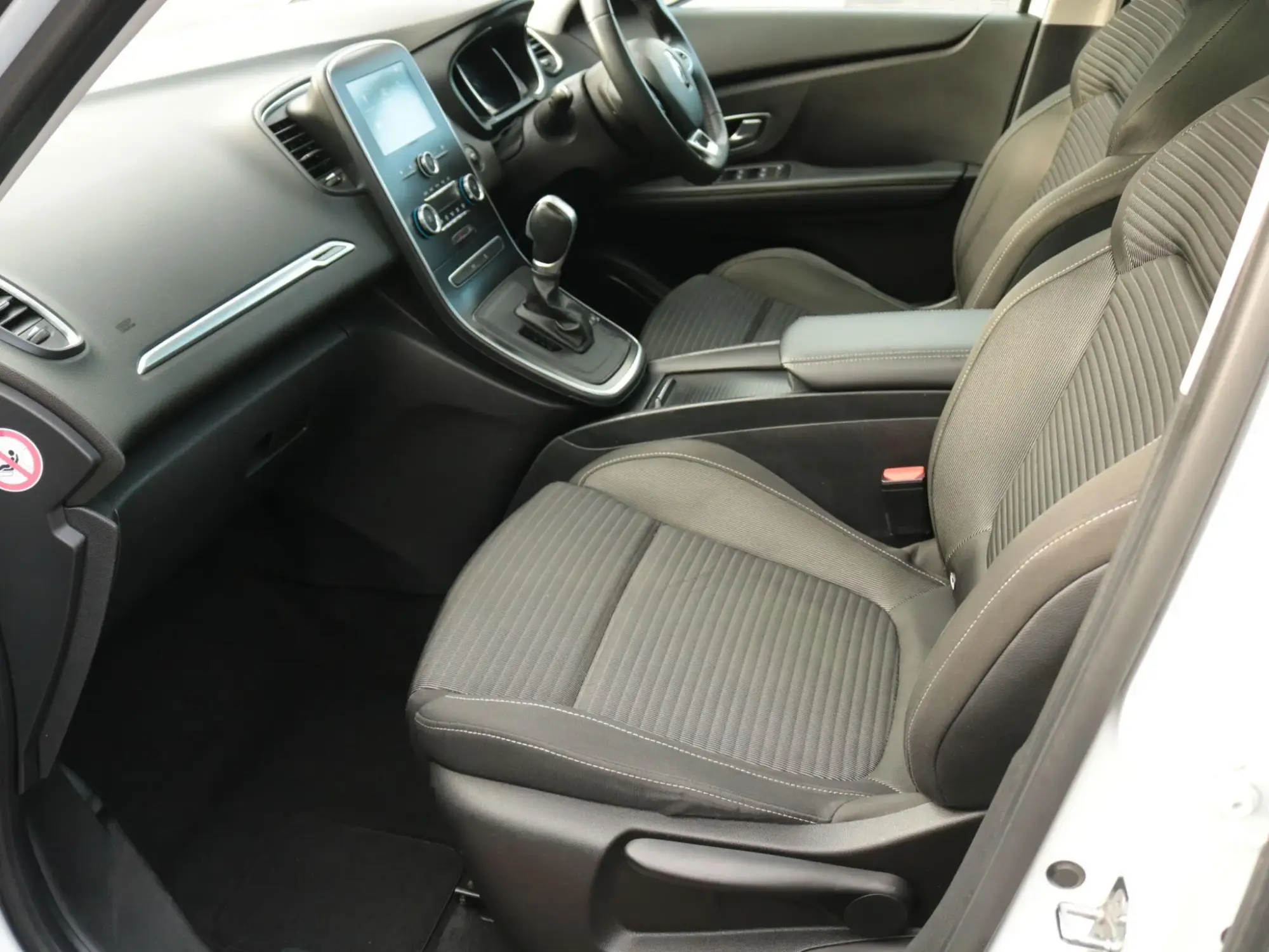 Renault Grand Scenic Image 15