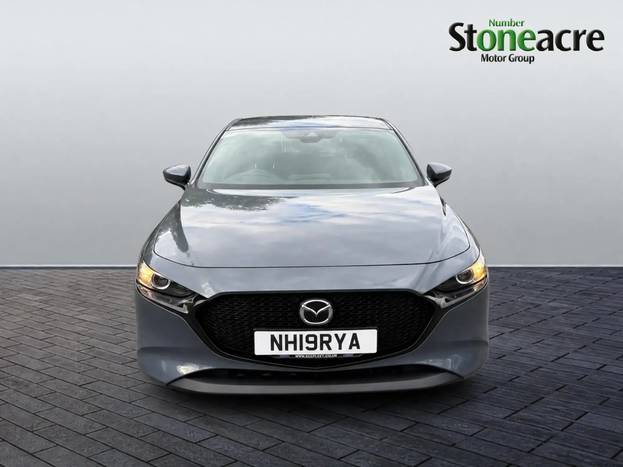 Mazda 3 2.0 SKYACTIV-G MHEV SE-L Hatchback 5dr Petrol Manual Euro 6 (s/s) (122 ps) NH19RYA Image 2 Mazda 3 2.0 SKYACTIV-G MHEV SE-L Hatchback 5dr Petrol Manual Euro 6 (s/s) (122 ps) NH19RYA Image 2