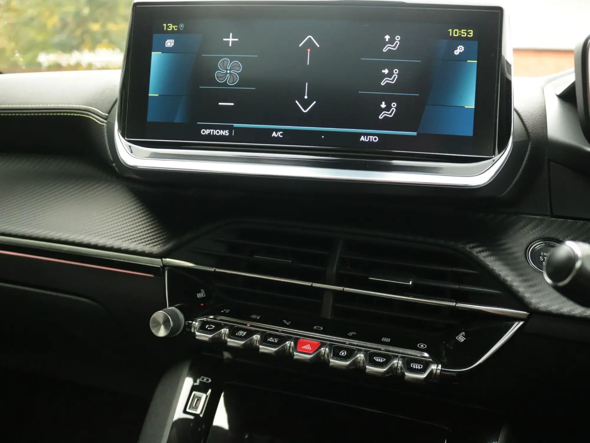 Peugeot E-2008 Image 21