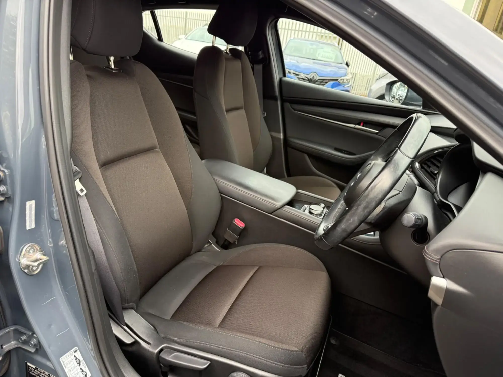 Mazda3 Image 15 Mazda3 Image 15