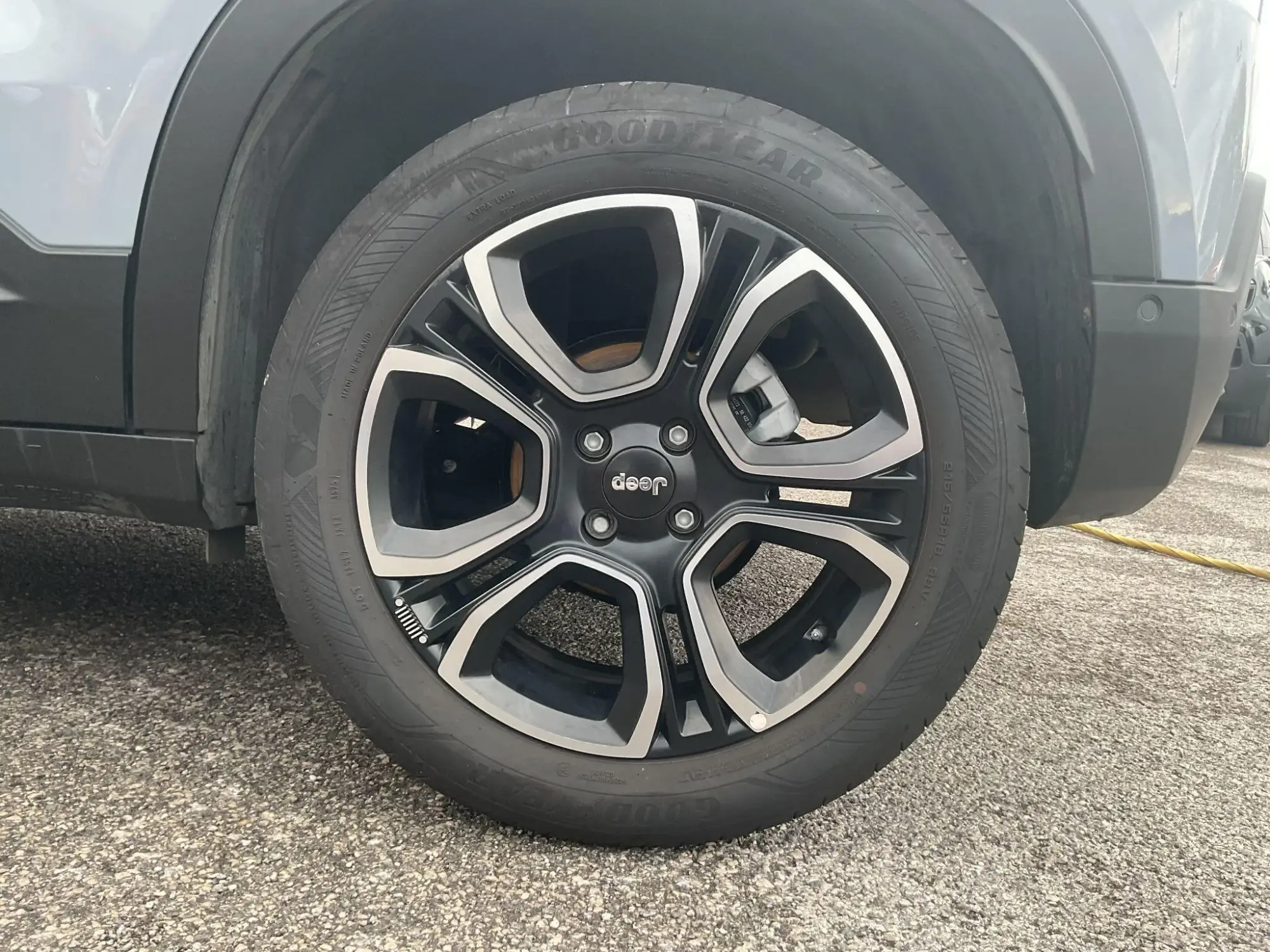 Jeep Avenger Image 10