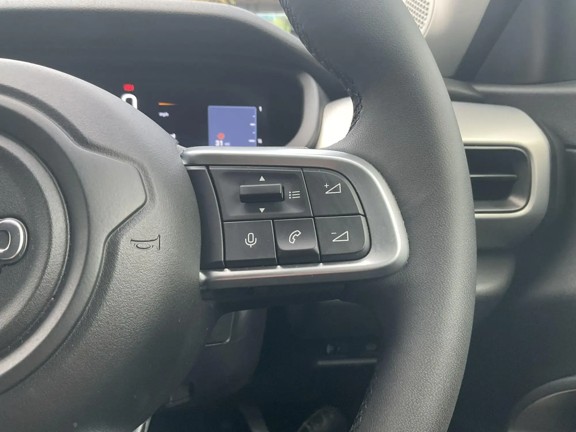Jeep Avenger Image 27