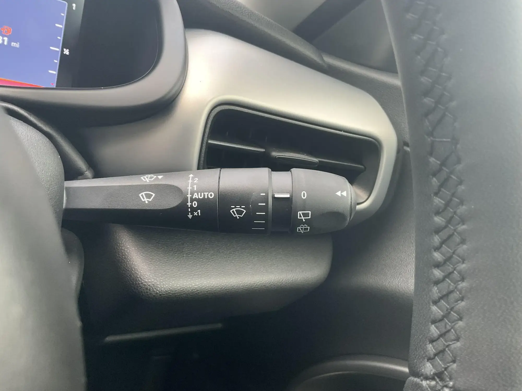Jeep Avenger Image 29