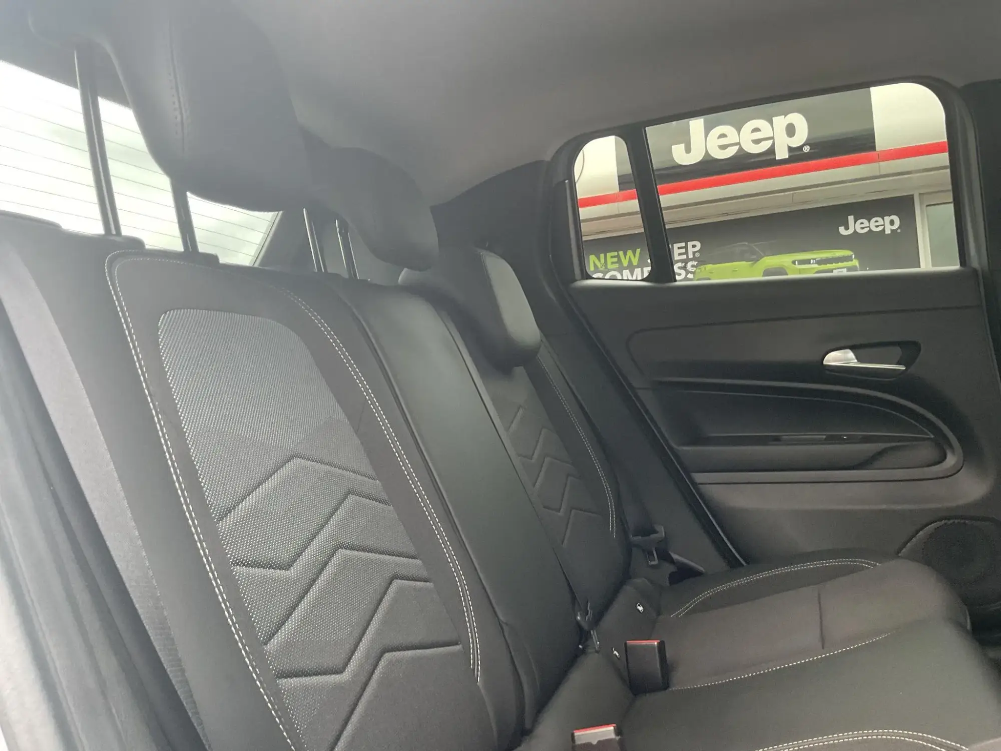 Jeep Avenger Image 36