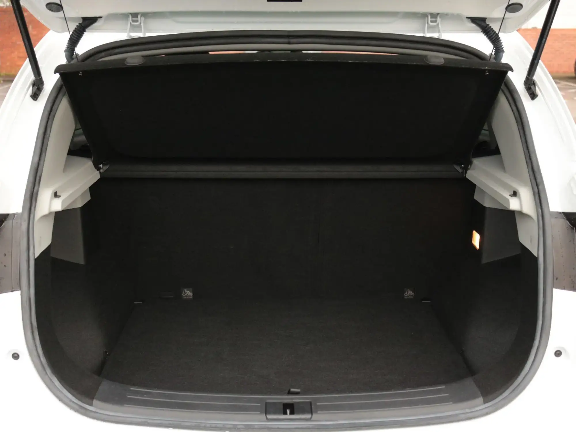 MG ZS Image 12 MG ZS Image 12