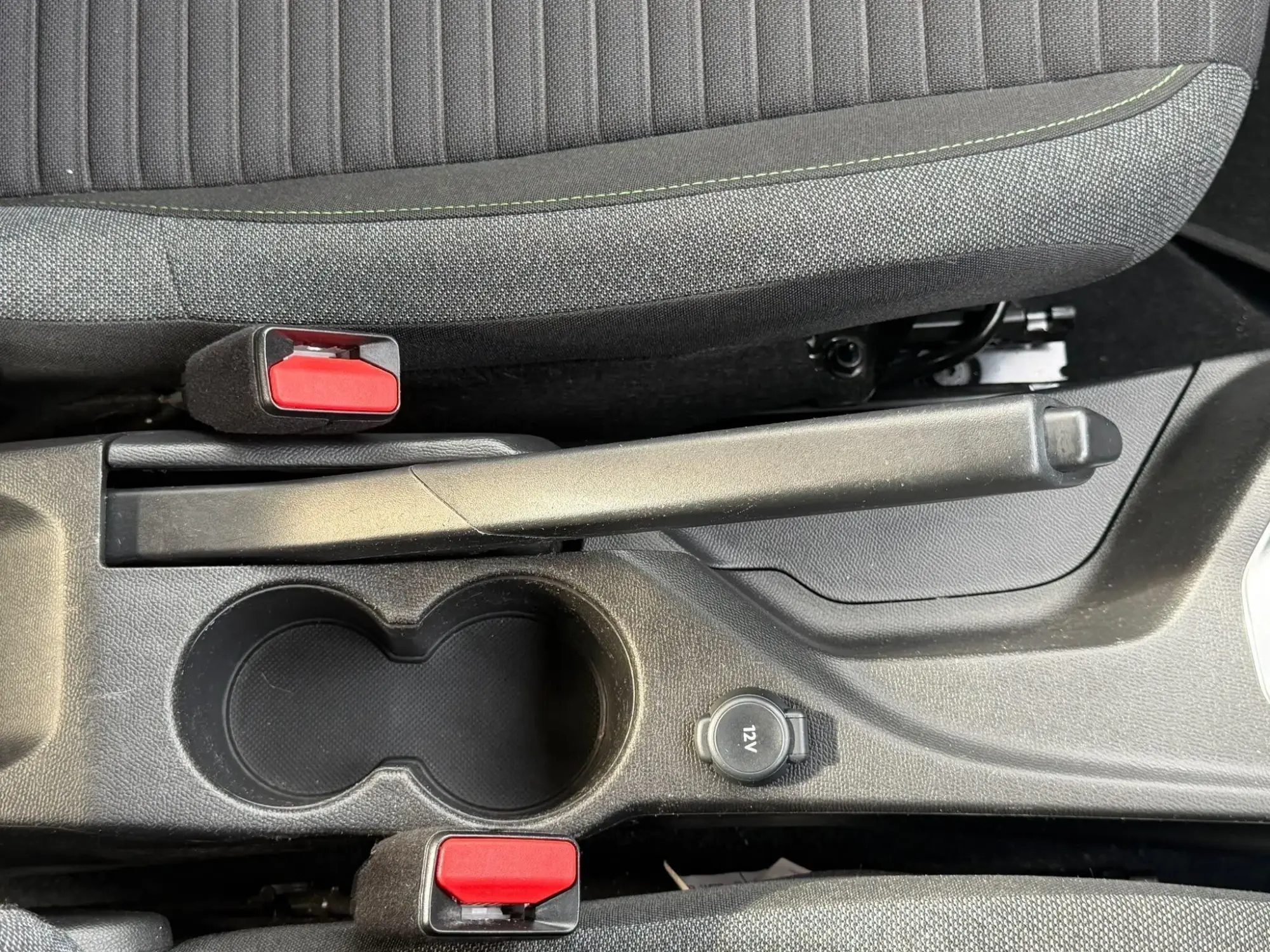 Peugeot 208 Image 29