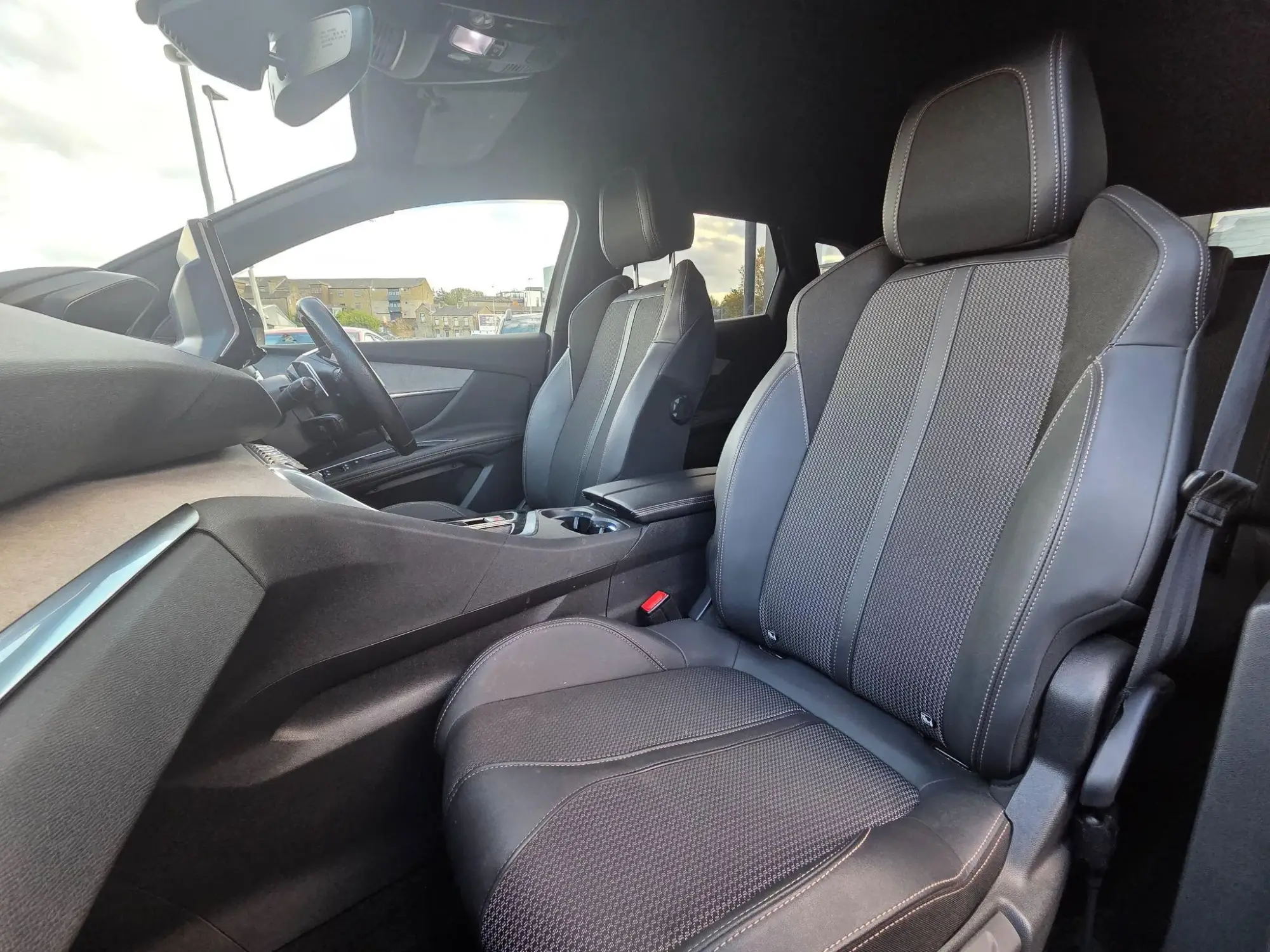 Peugeot 3008 Image 21
